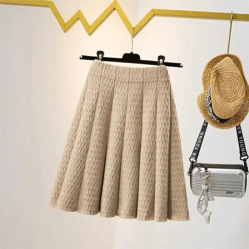High Waist Knitted Skirt for Women – Luxurious Comfort and Timeless Elegance