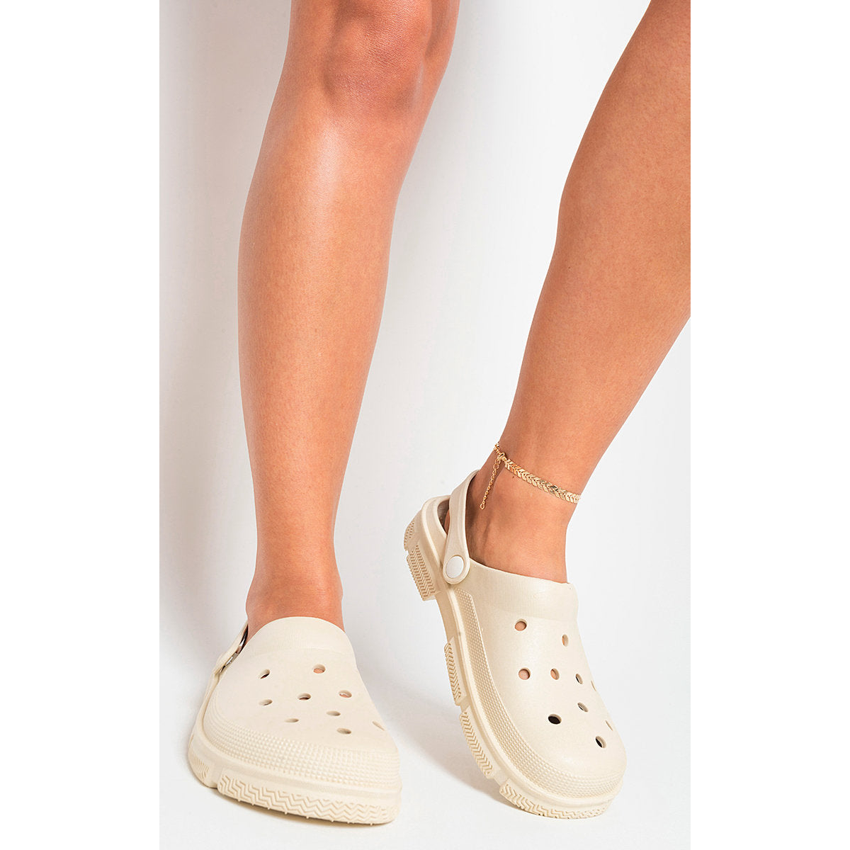Closed Toe Sling Back Clog Sandals