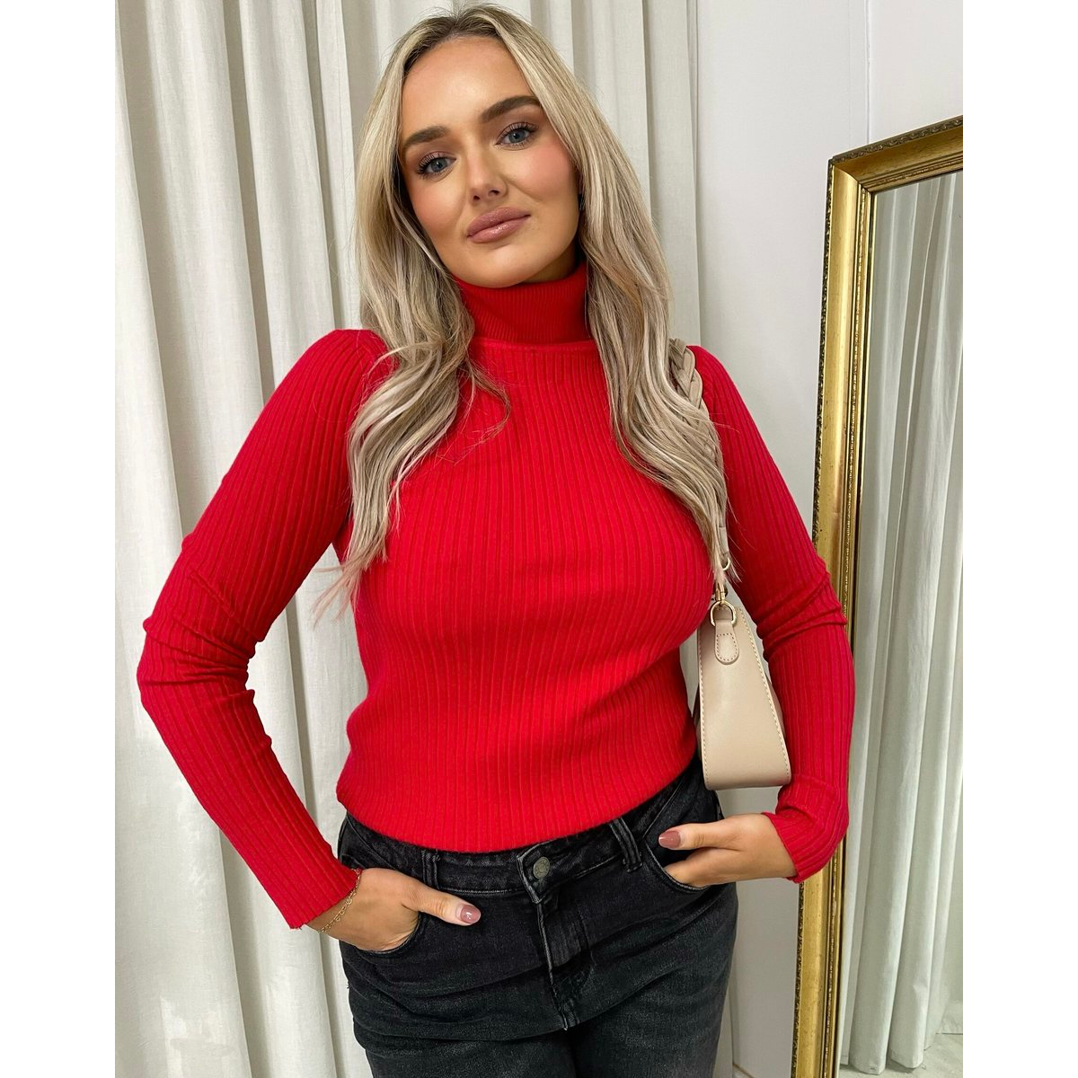 Fitted Long Sleeve Fluffy Knitted Top