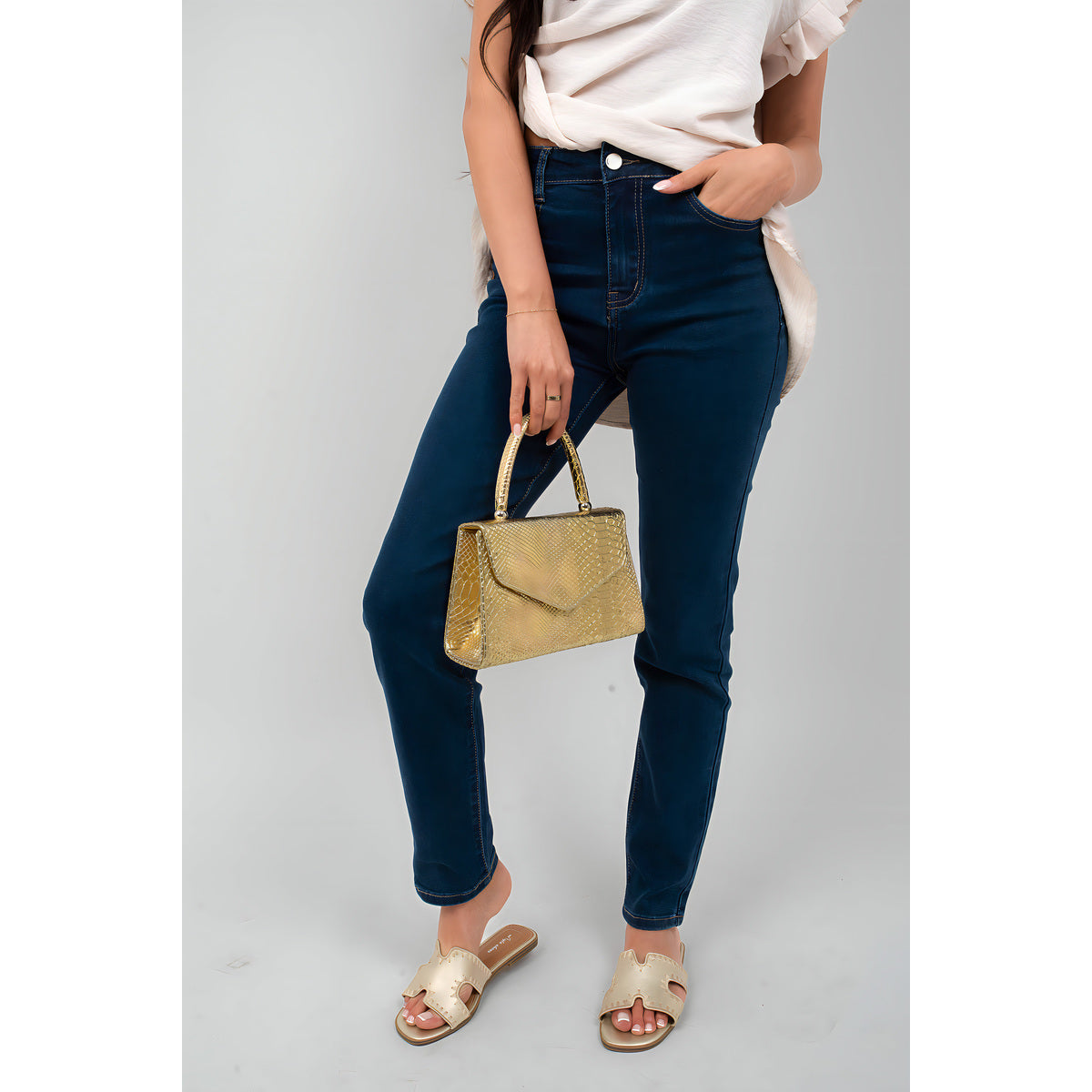 Straight Leg High Waist Jeans