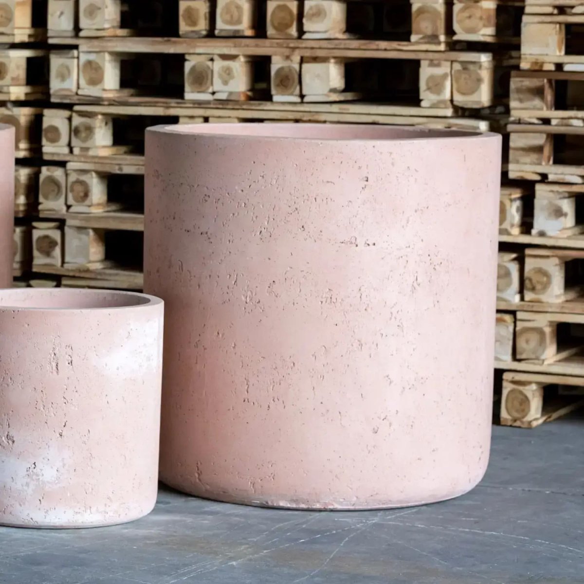 Aurella | Blushstone – 55cm Extra Large Concrete Cylinder Planter – 93L Round Plant Pot - Zestio