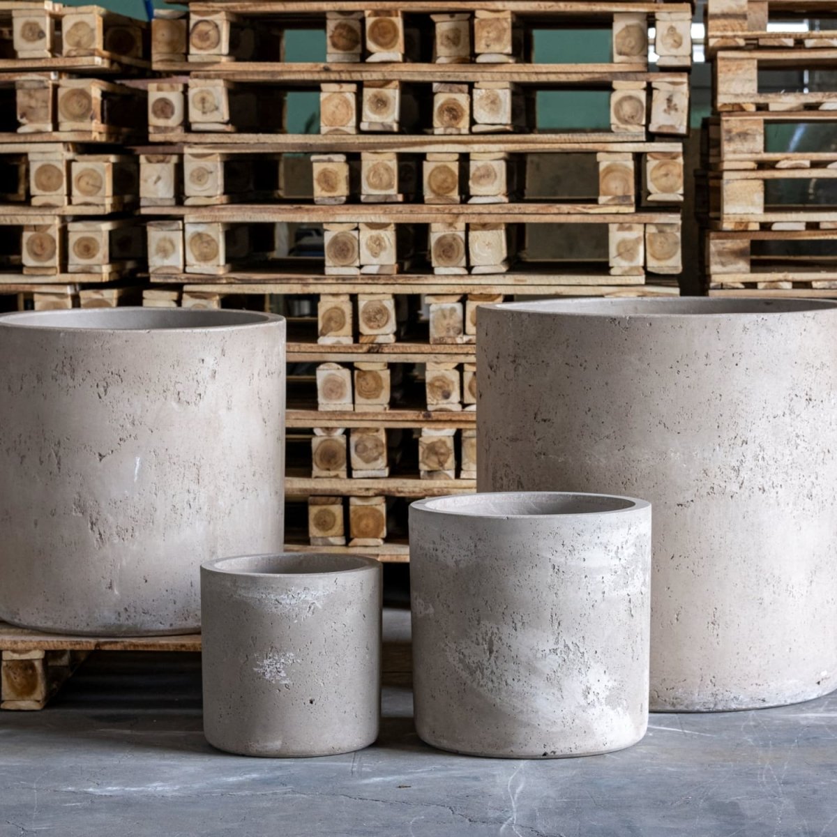 Aurella | Truffle – 70cm Extra Large Concrete Cylinder Planter – 199L Round Plant Pot - Zestio