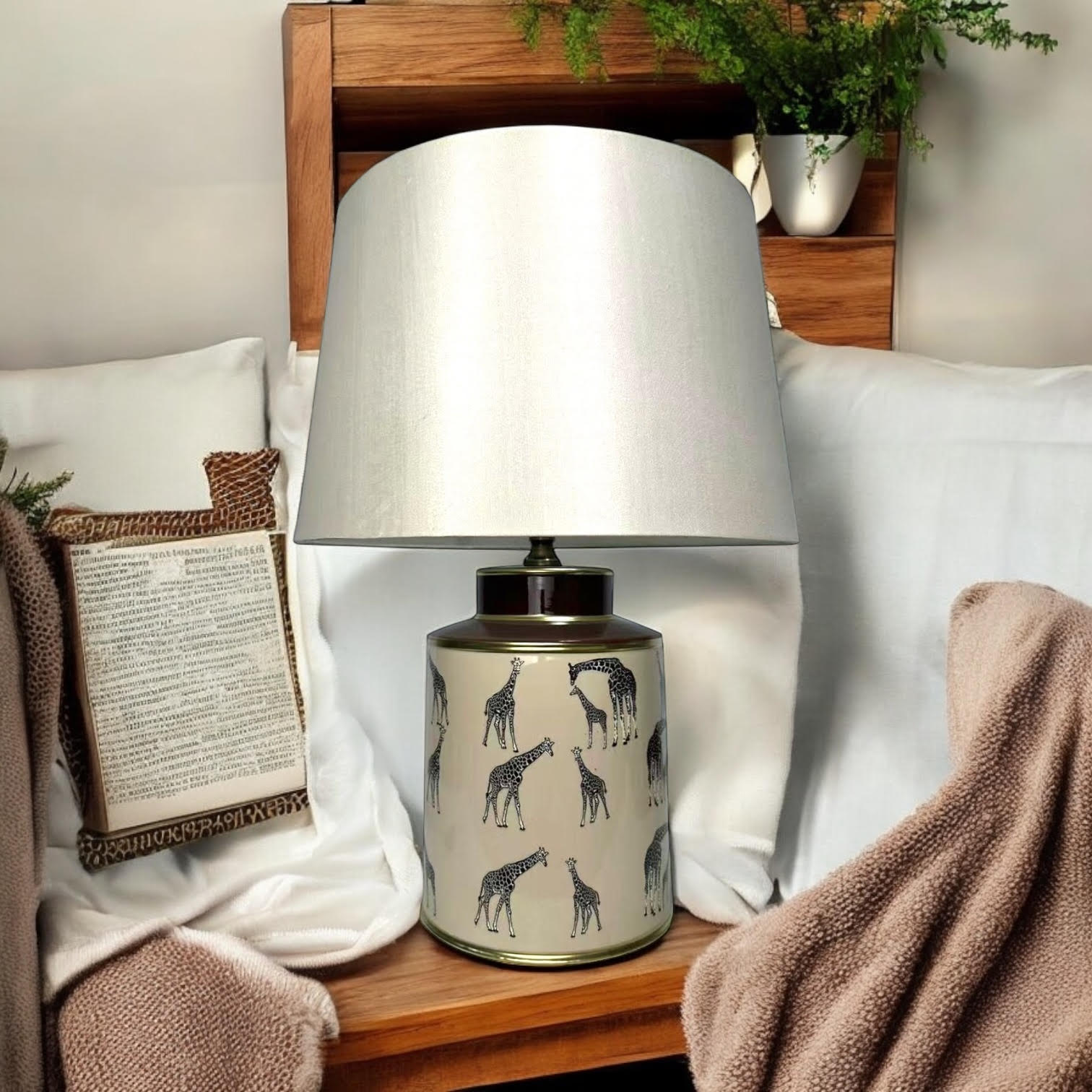 33CM LAMP AND SHADE