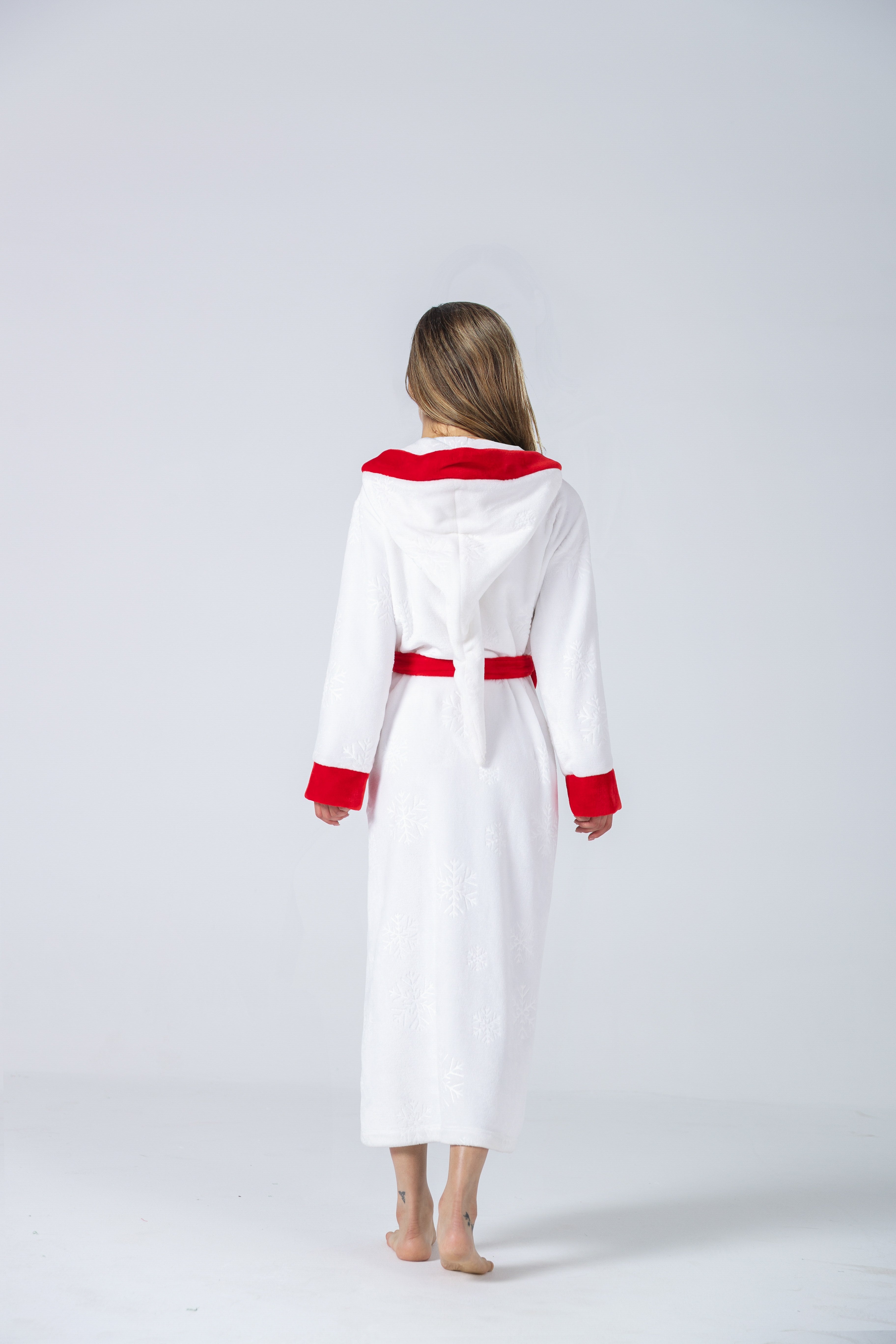 RONGTAI Womens Plush Fleece Hooded Bathrobe, Thick Nightgown Long Robe Sleepwear With Two Side Pockets And Belt