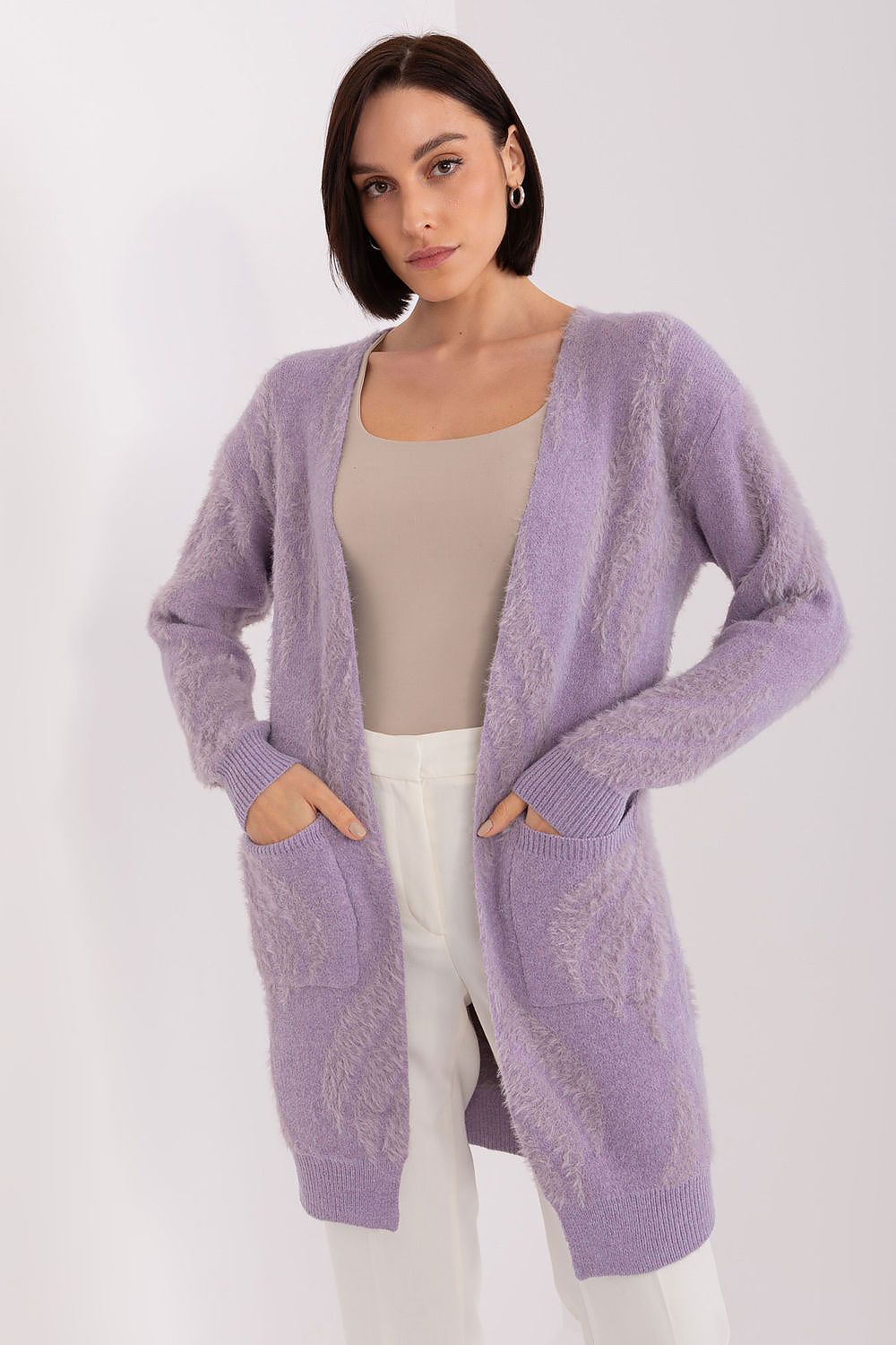 Luxurious Long Sleeve Bedspread Cardigan with Pockets in Variegated Fabric for Everyday Comfort