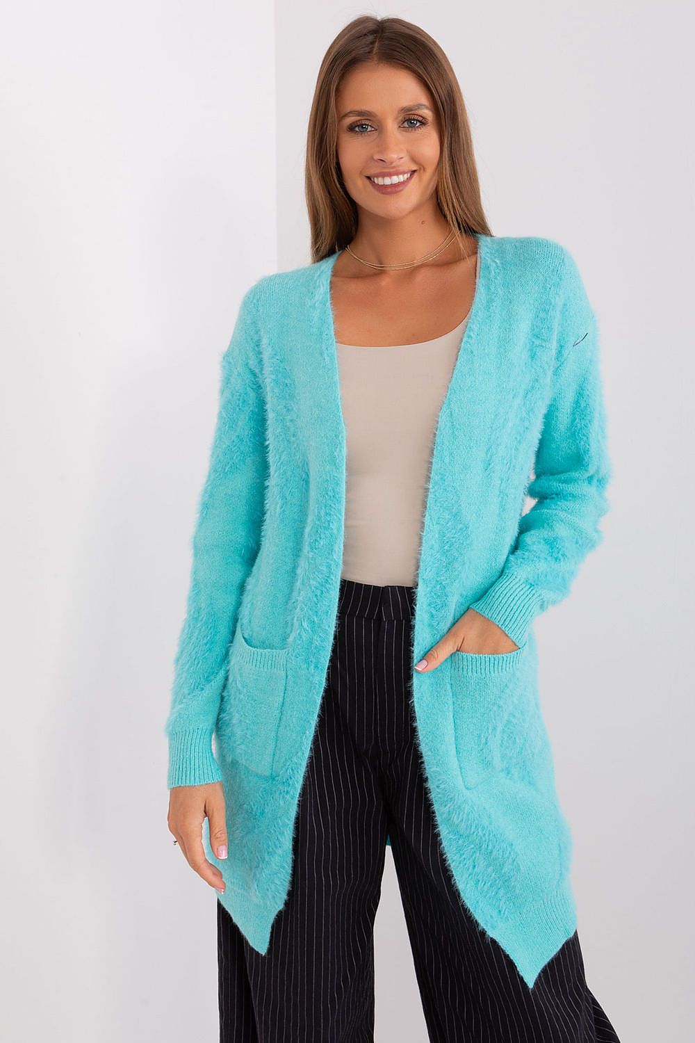 Luxurious Long Sleeve Bedspread Cardigan with Pockets in Variegated Fabric for Everyday Comfort