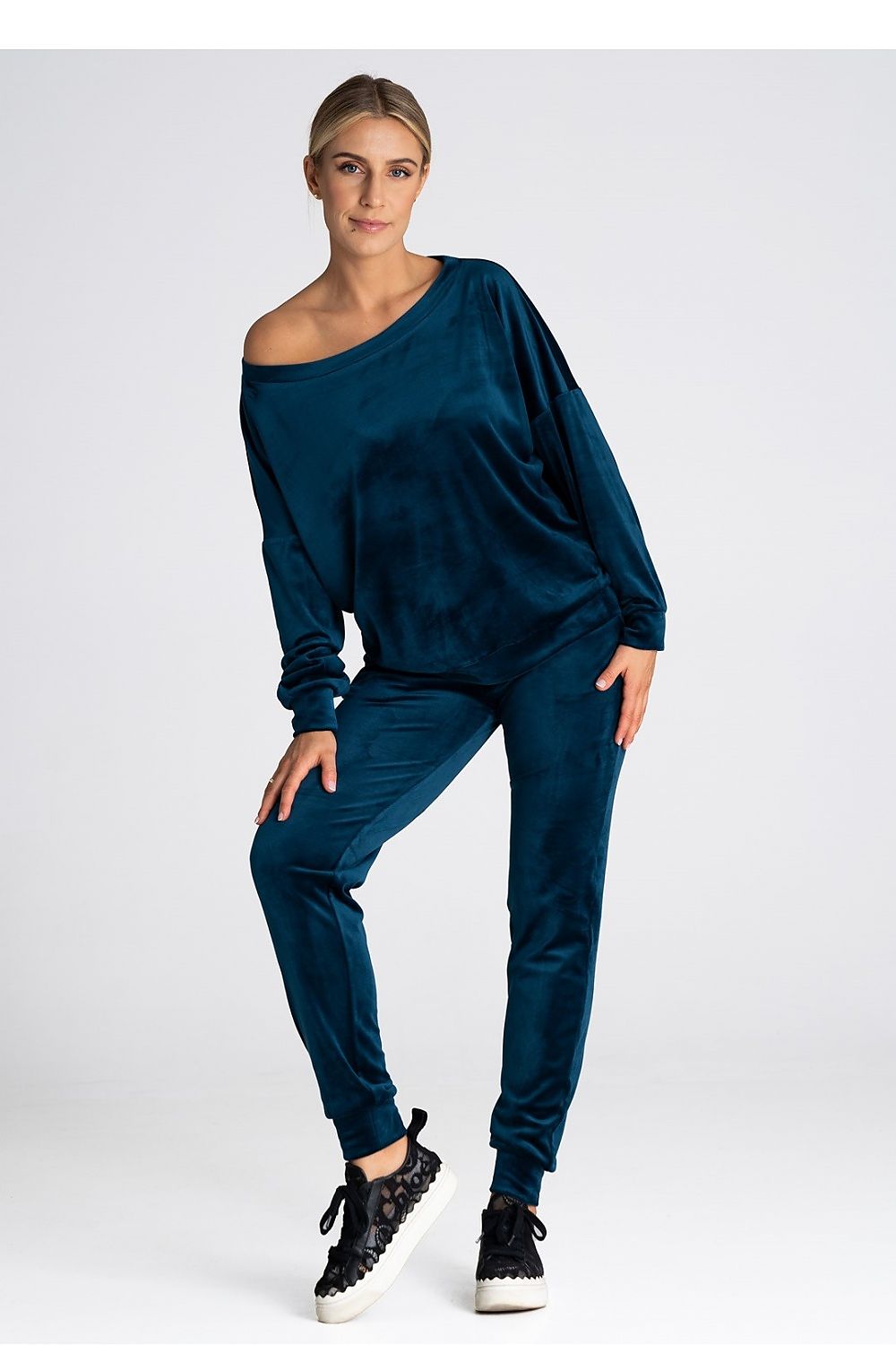 Luxury Velour Tracksuit Trousers with Elastic Waistband and Pockets by Figl