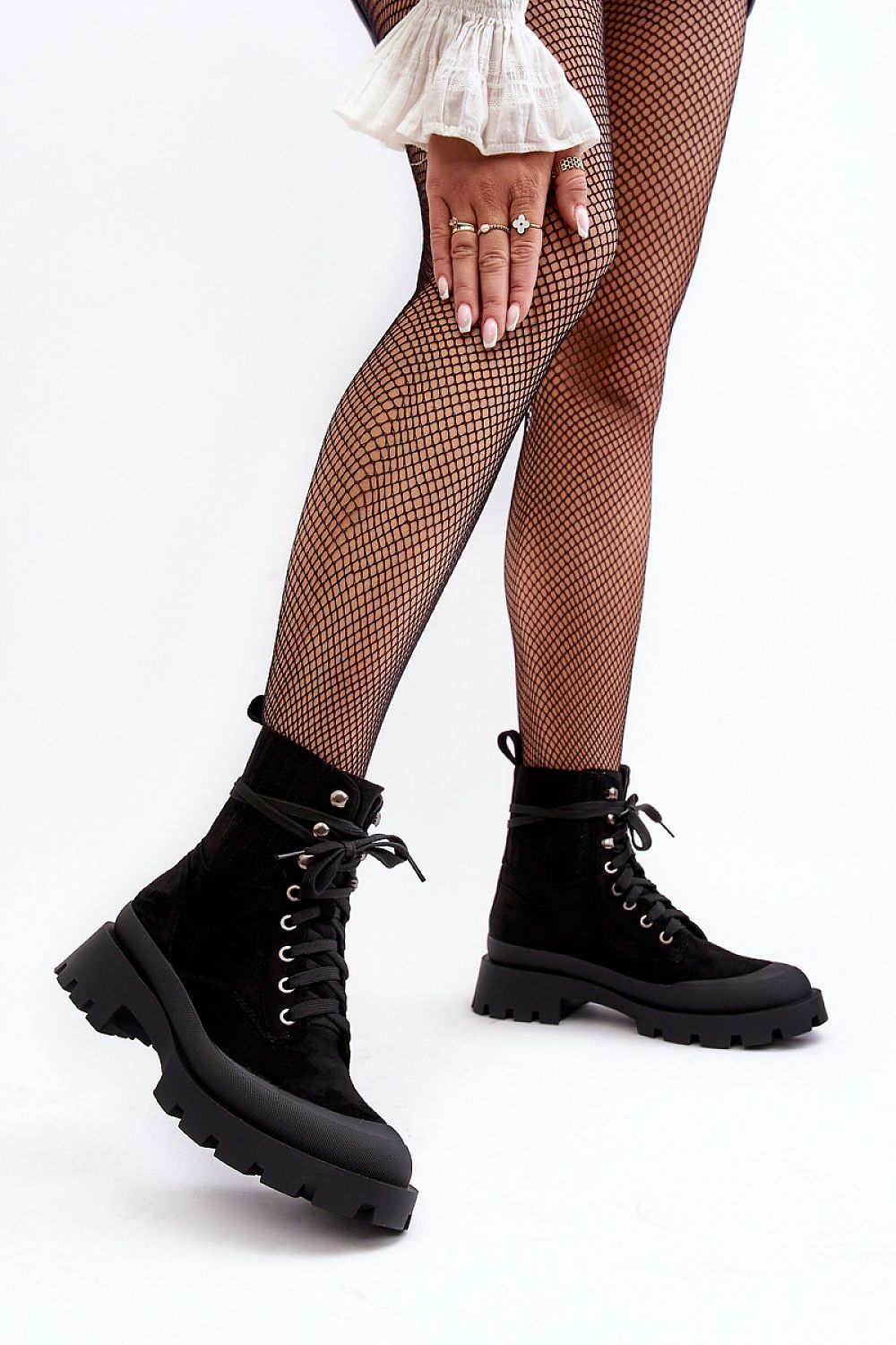Women's Eco-Suede Trapper Shoes with Thick Sole and Insulated Lining for Autumn-Winter Style