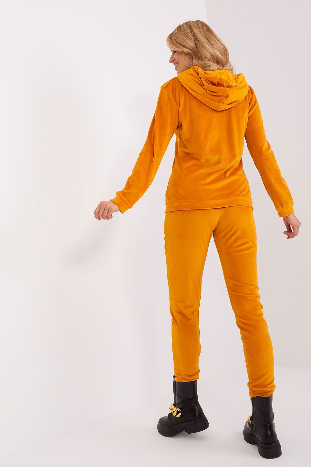 Luxurious Velour Loungewear Set: Hooded Sweatshirt & Long Pants with Pockets