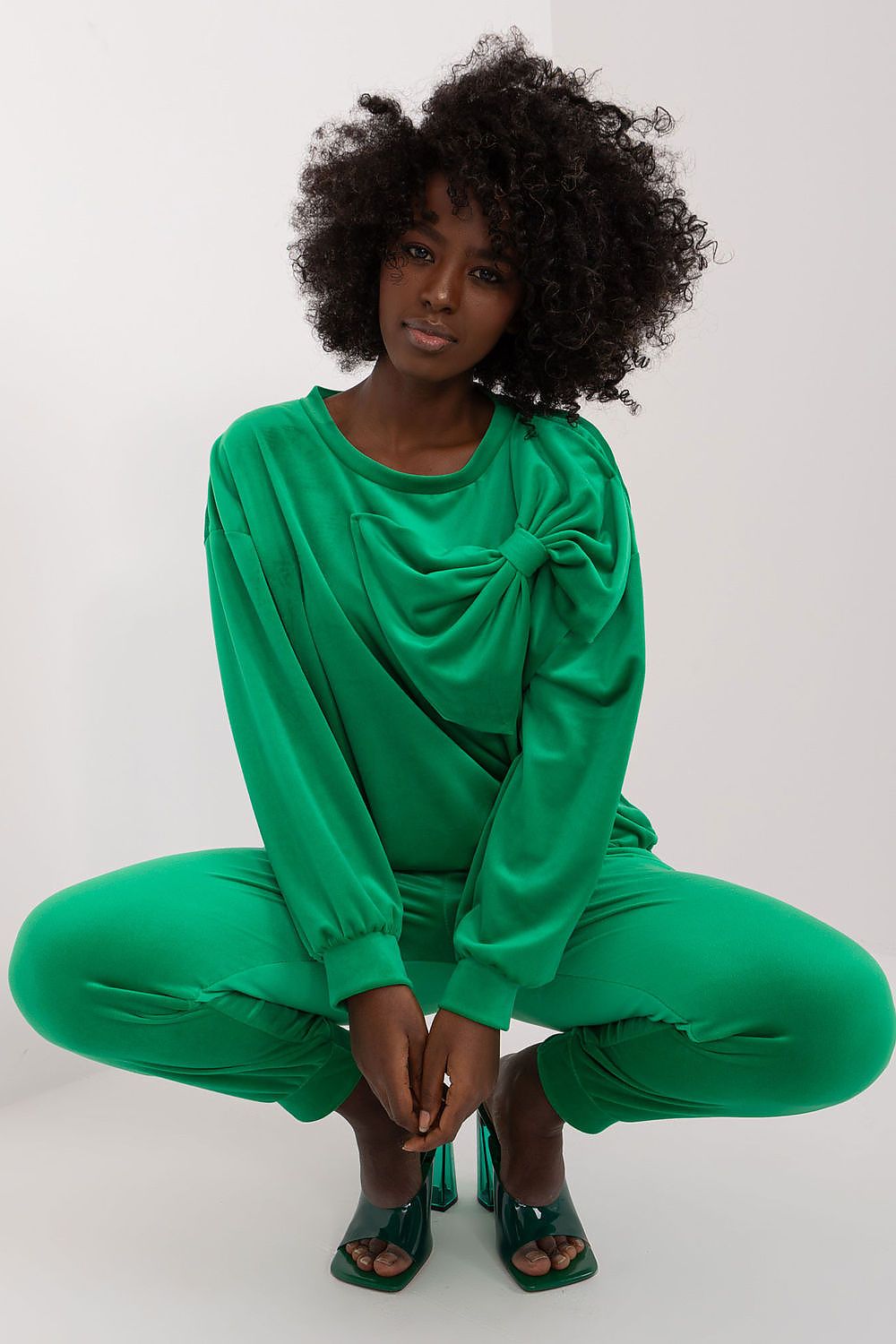 Italy Moda Velour 2-Piece Sweatshirt And Pants Set With Drawstrings And Bow Detail, Elegant Comfort