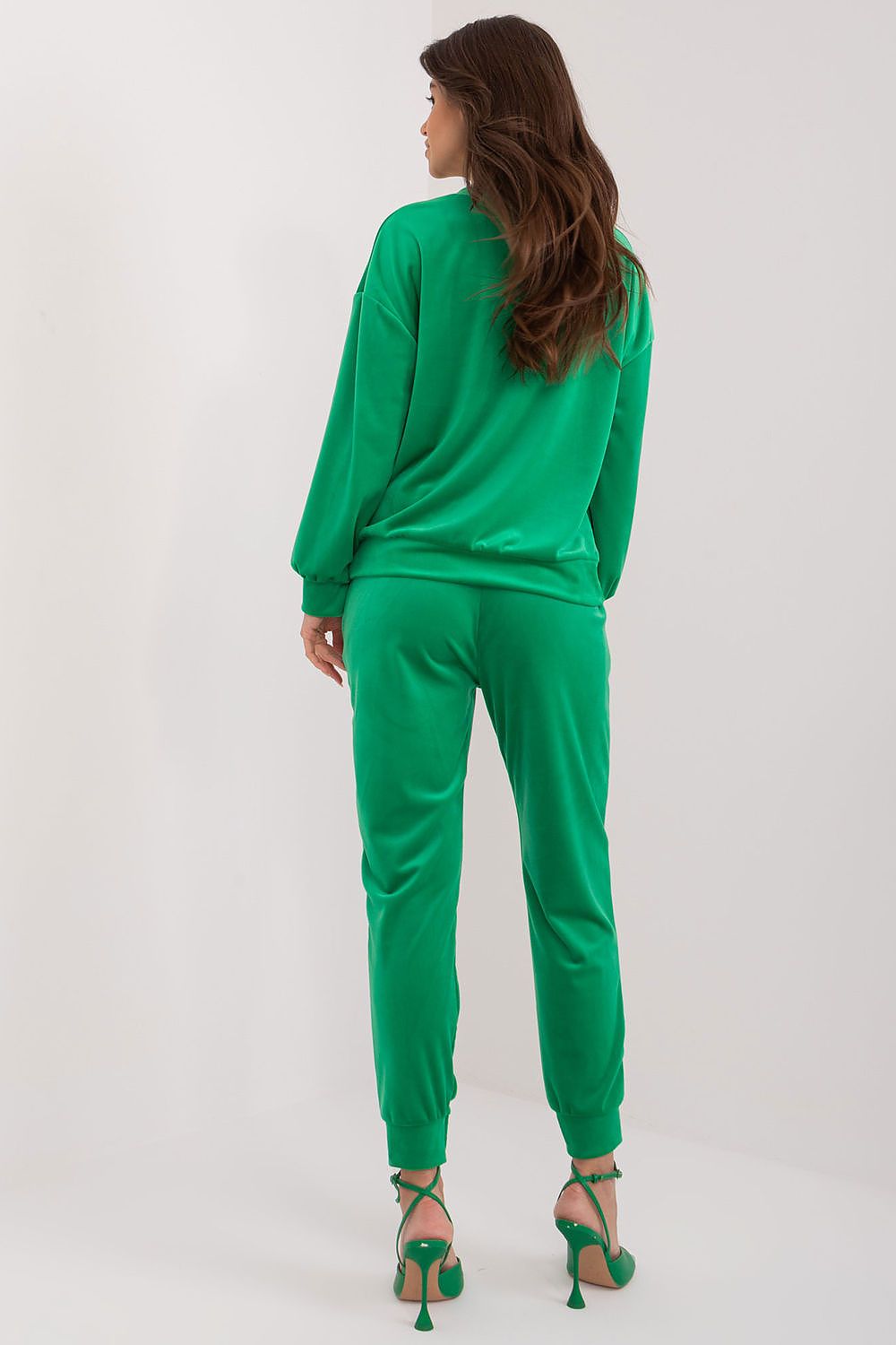 Elegant Italy Moda Velour Set with Decorative Bows – Luxurious Sweatshirt and Pants Combo