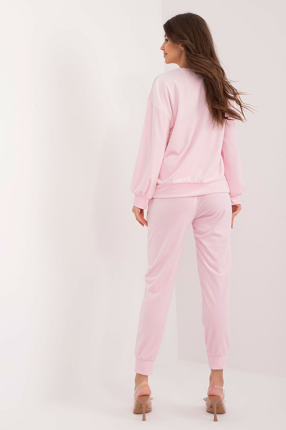 Elegant Italy Moda Velour Set with Decorative Bows – Luxurious Sweatshirt and Pants Combo