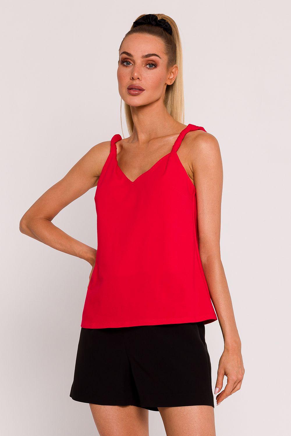 Elegant Knitted Blouse with Unique V-Neckline and Exquisite Back Cut Artistry by Moe