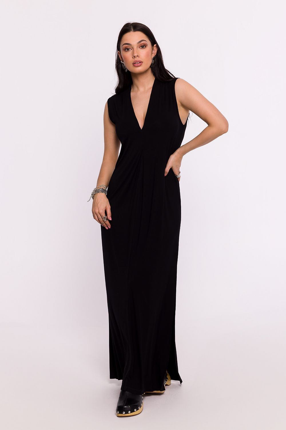 Elegant Polish Maxi Dress by BeWear | V-Neckline, Comfortable Fit, Side Slit