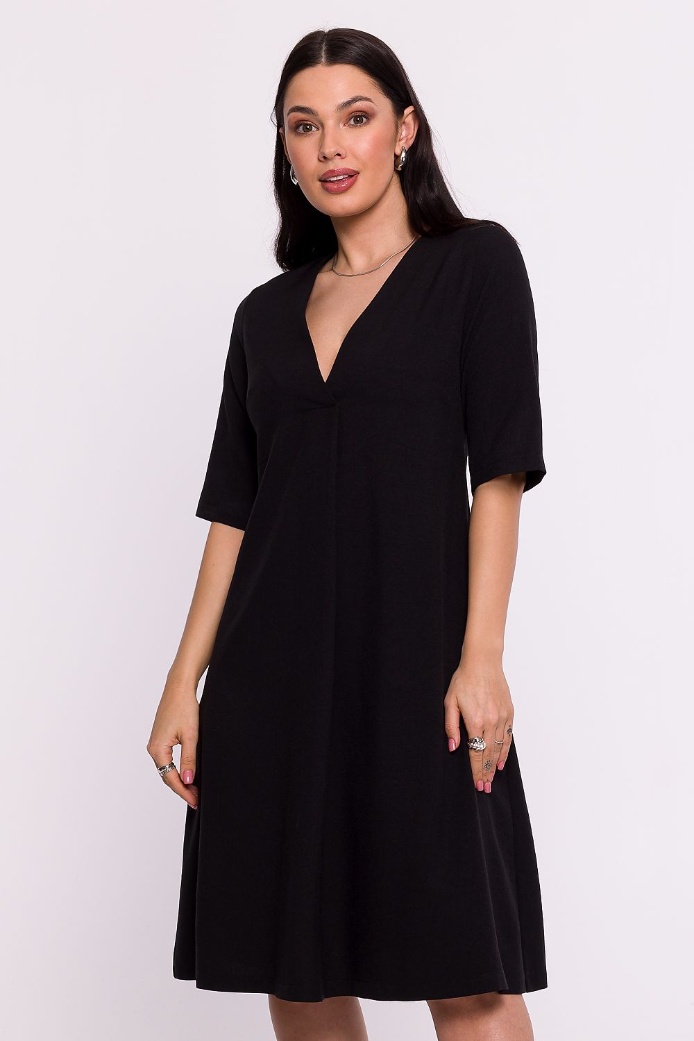 Elegant BeWear Daydress in Light Polyester with Pockets and Short Sleeves - Polish Design
