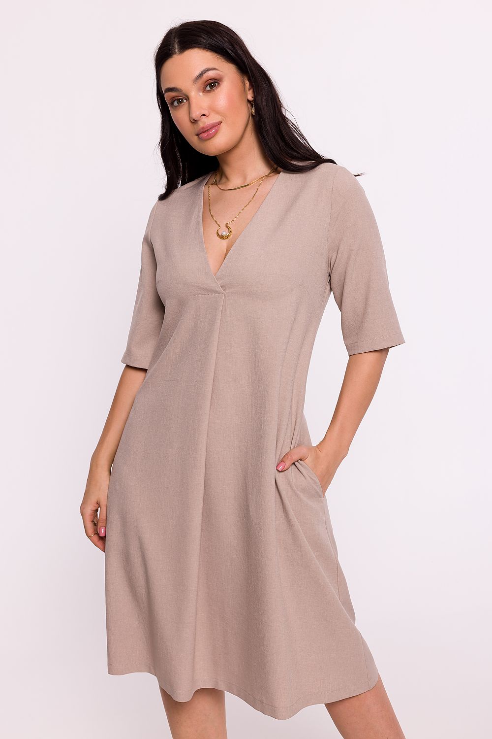 Elegant BeWear Daydress in Light Polyester with Pockets and Short Sleeves - Polish Design