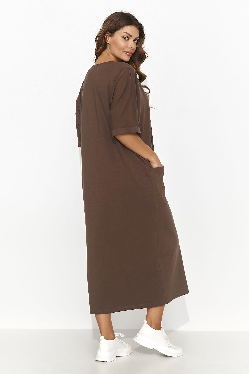 Elegant Casual Daydress Numinou - Short Sleeve Heart Neckline with Pockets, Cotton-Spandex Blend