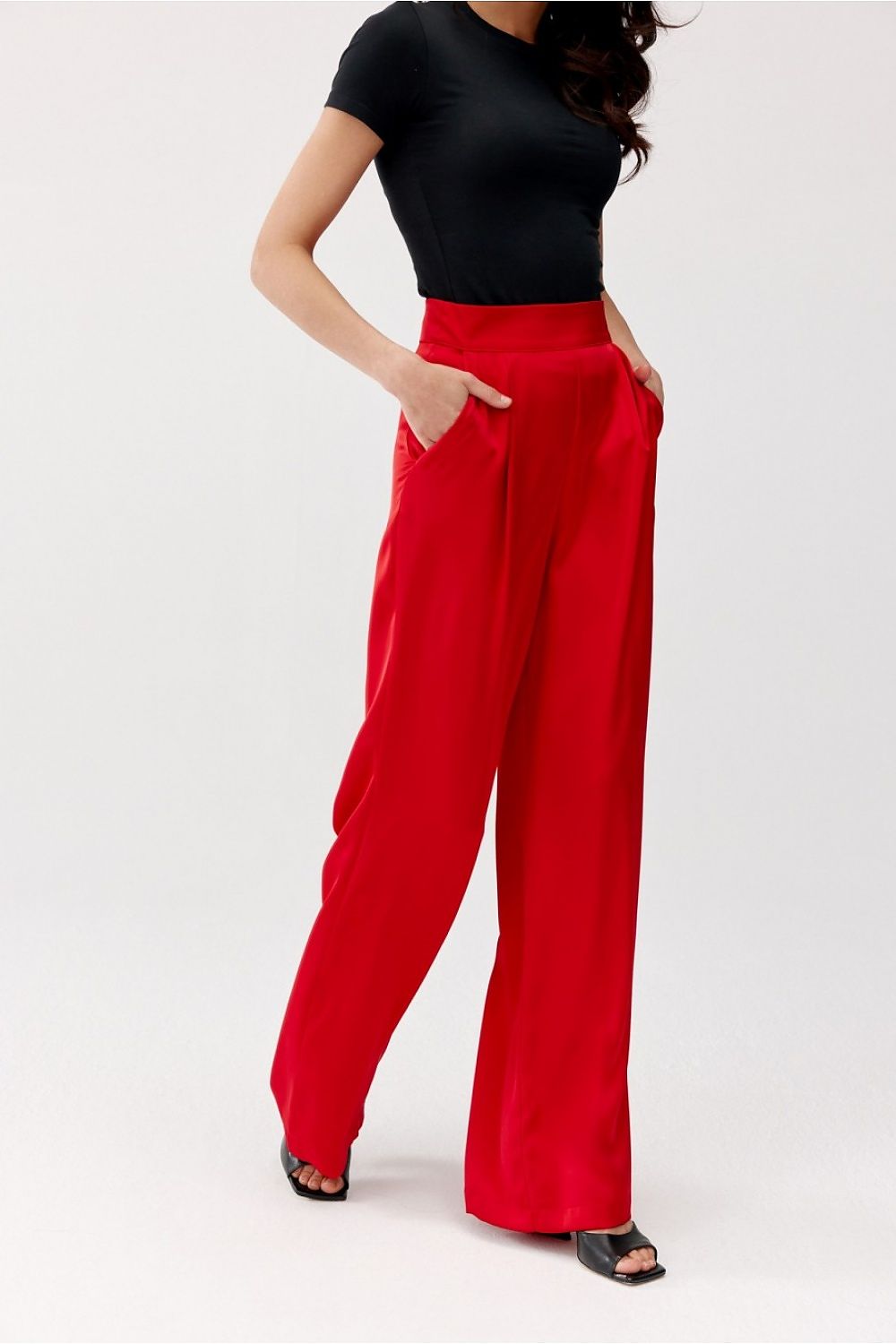 Roco Fashion Elsa Satin Wide-Leg Trousers with High Waist and Pockets for Elegant Occasions
