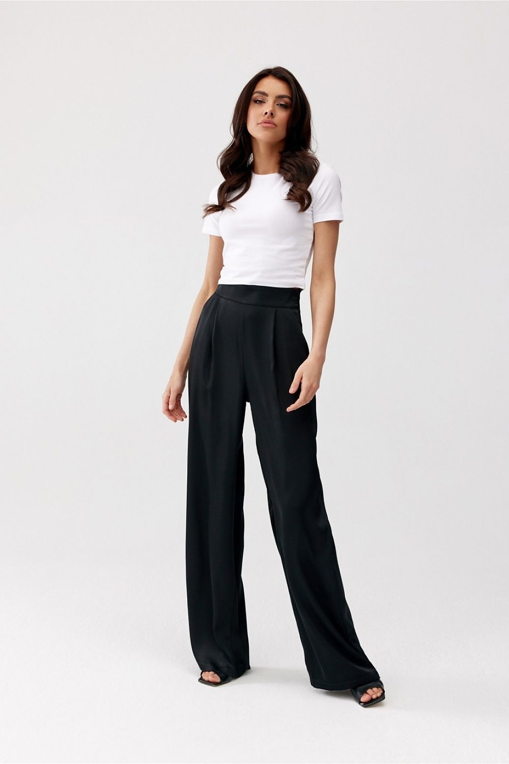 Roco Fashion Elsa Satin Wide-Leg Trousers with High Waist and Pockets for Elegant Occasions