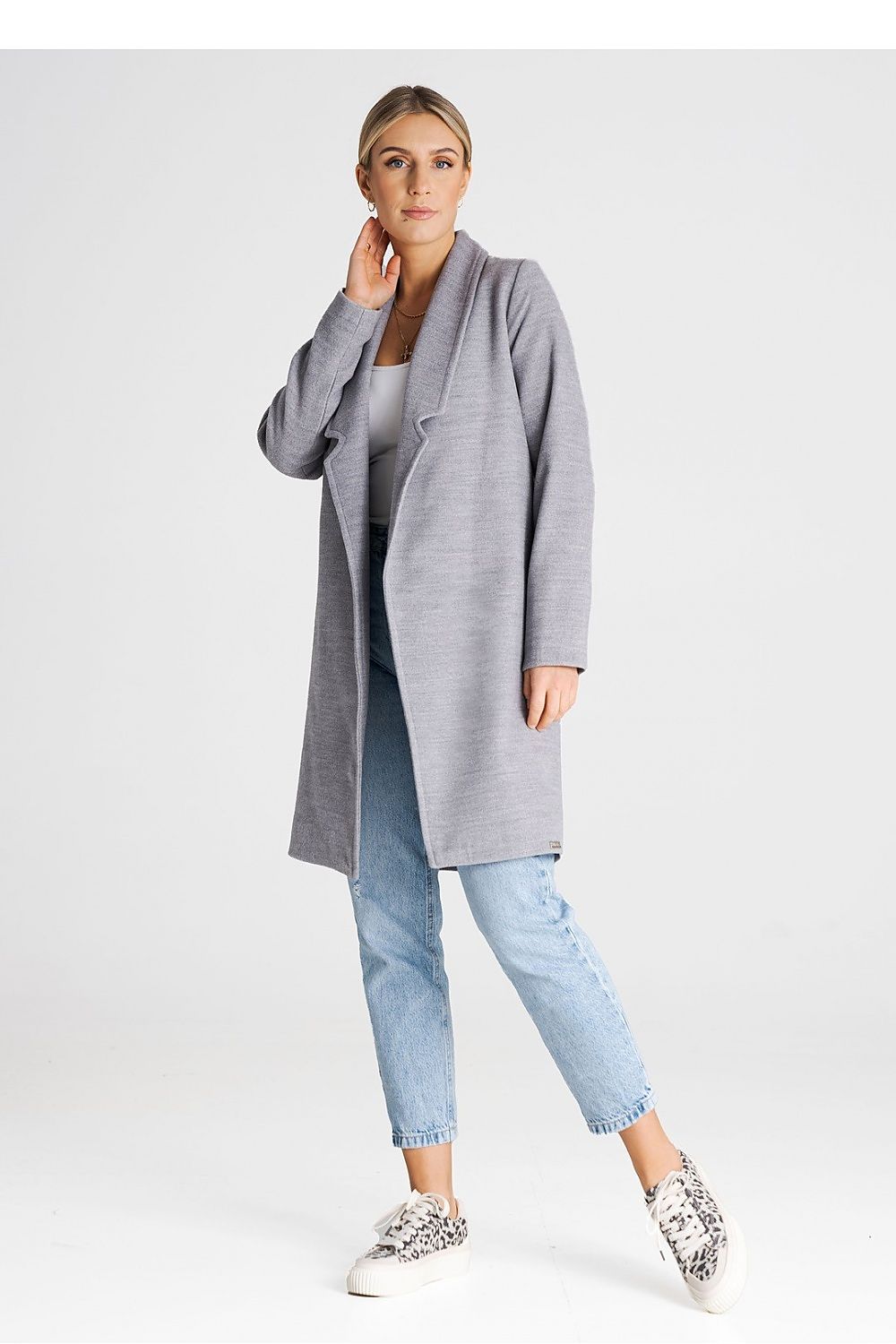 Luxury Figl Coat With Large Lined Collar - Versatile Unbuttoned Design With Inner Pockets