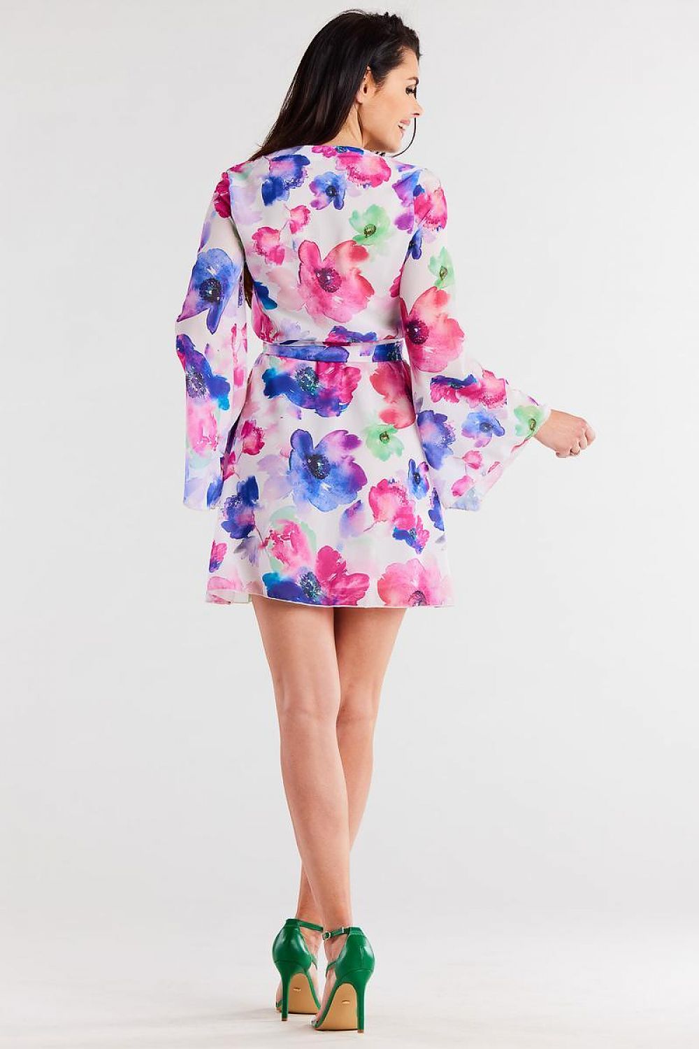 Elegant Kimono Dress in Chiffon with Pleated Neckline and Adjustable Waist Belt by Awama