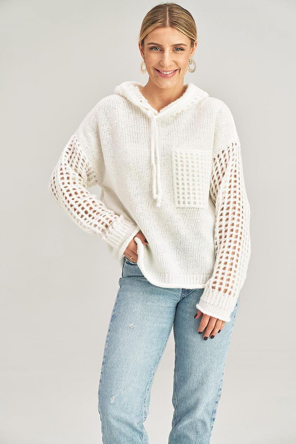 Elegant Long-Sleeved Hooded Jumper with Fashionable Decorative Pocket by Figl