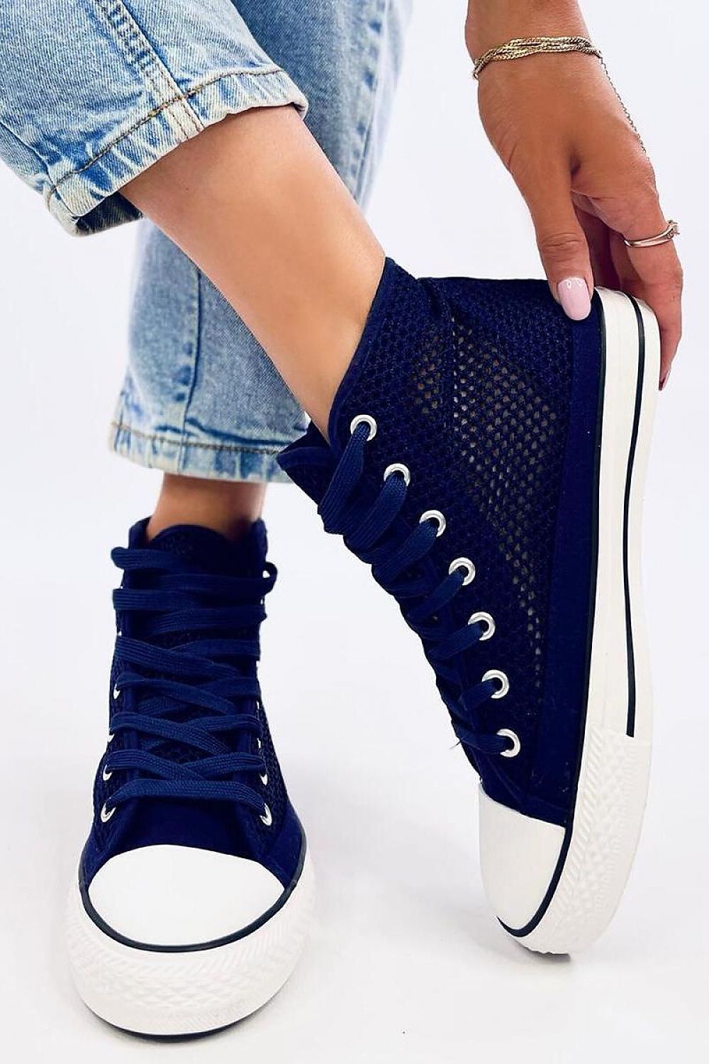 Inello Women’s High-Top Sneakers – Lace-Up, Breathable Fabric, Unique Design