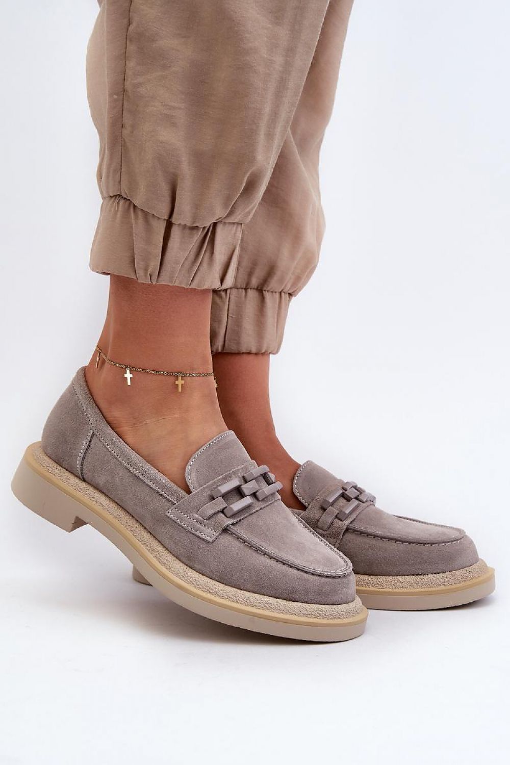 Luxury Women's Suede Moccasins with Natural Leather Footbed - Practical & Fashionable Comfort