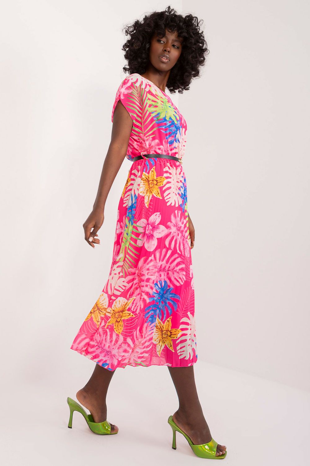 Elegant Italy Moda Cocktail Dress with Pleated Skirt and Black Belt for Formal Events