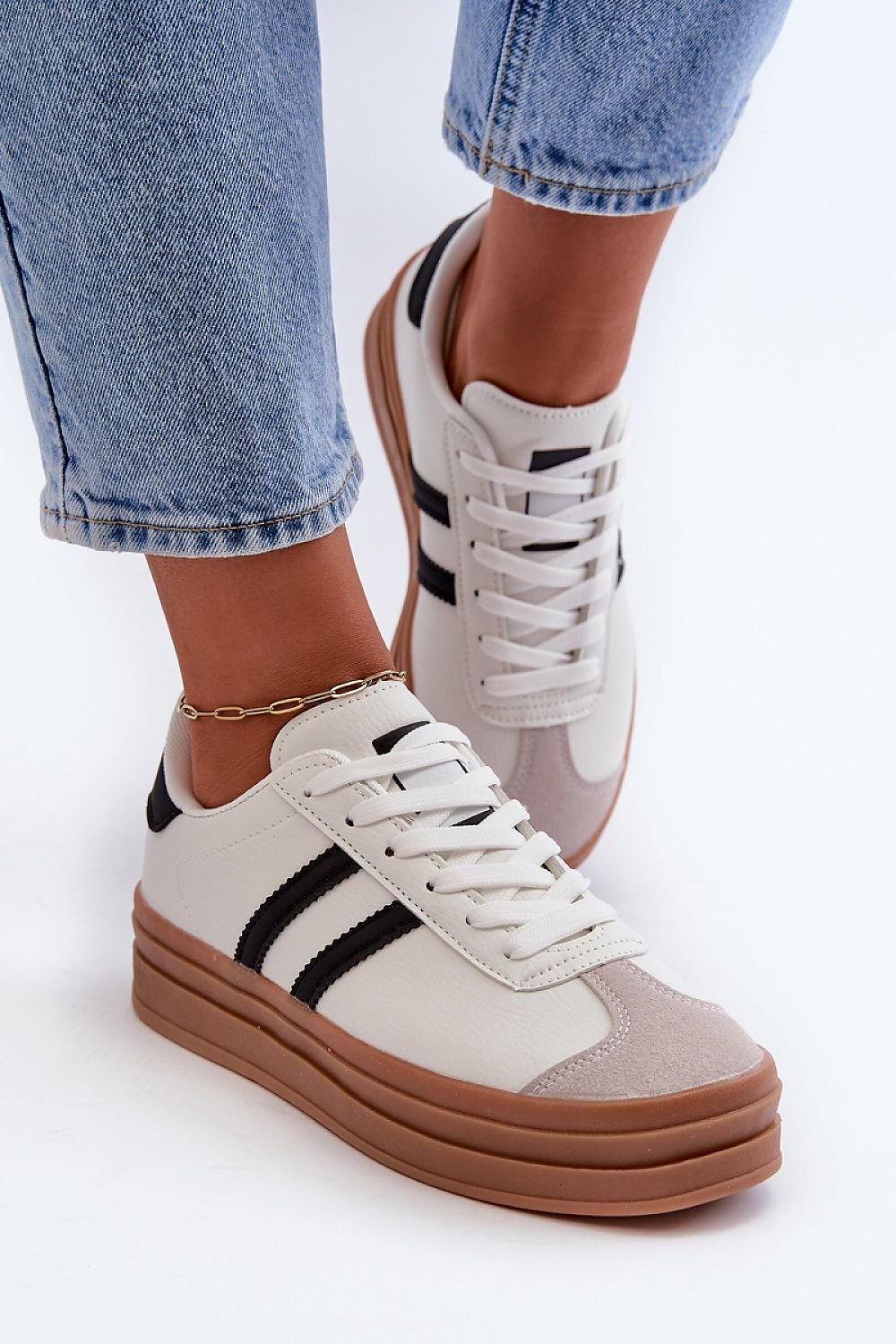Women's Platform Sneakers with Removable Foam Insole - Stylish Comfort Footwear - EU 36-41