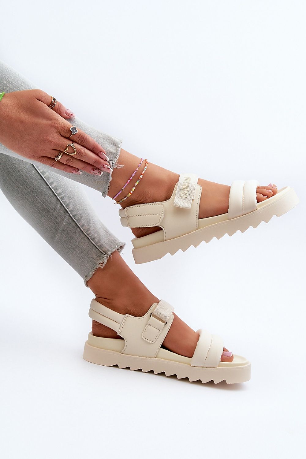 Big Star Women's Platform Sandals with Velcro Fastening for Ultimate Comfort - 3.5cm Height