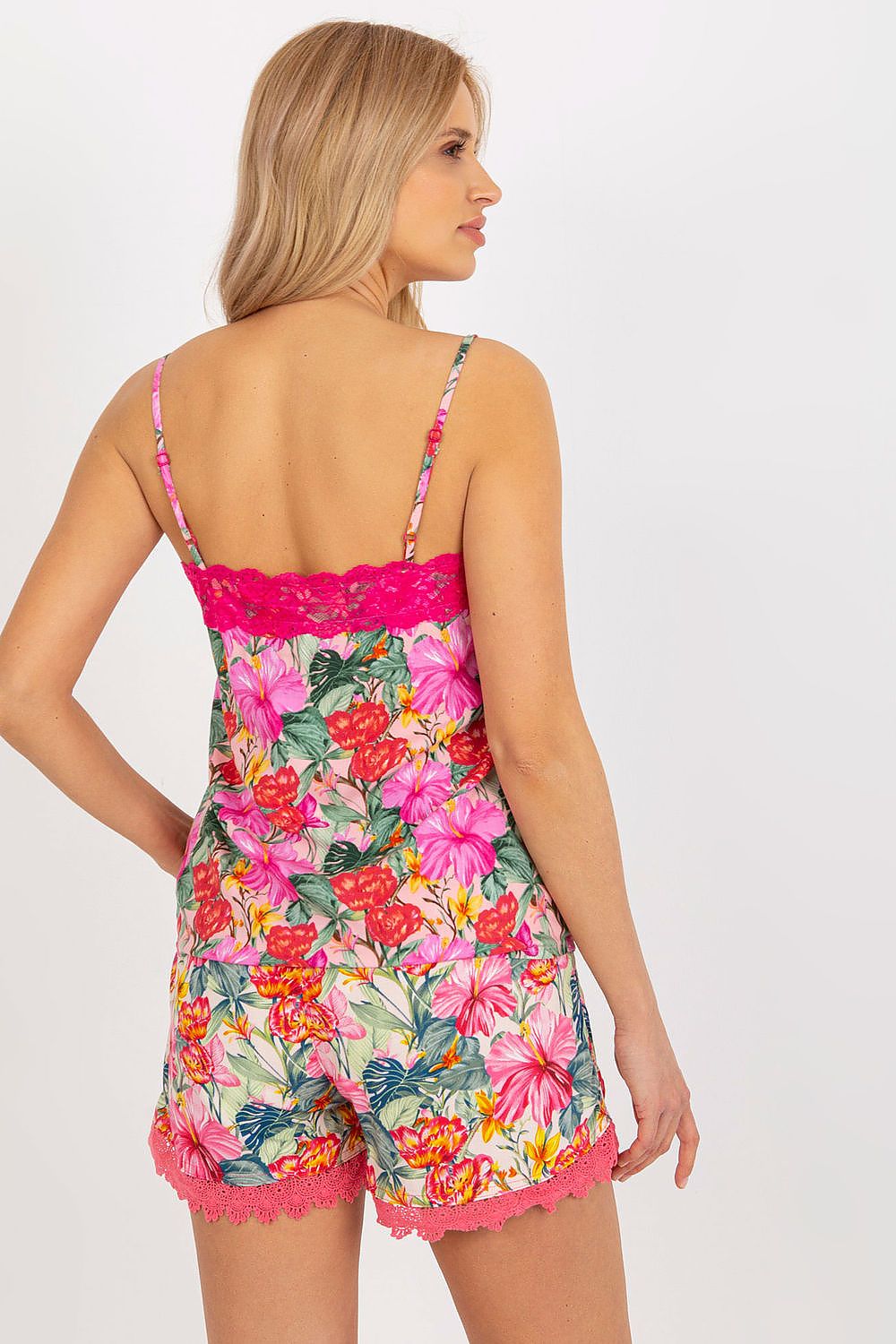 Elegant Women's Chemise With Adjustable Straps And Sweetheart Neckline In Luxurious Viscose
