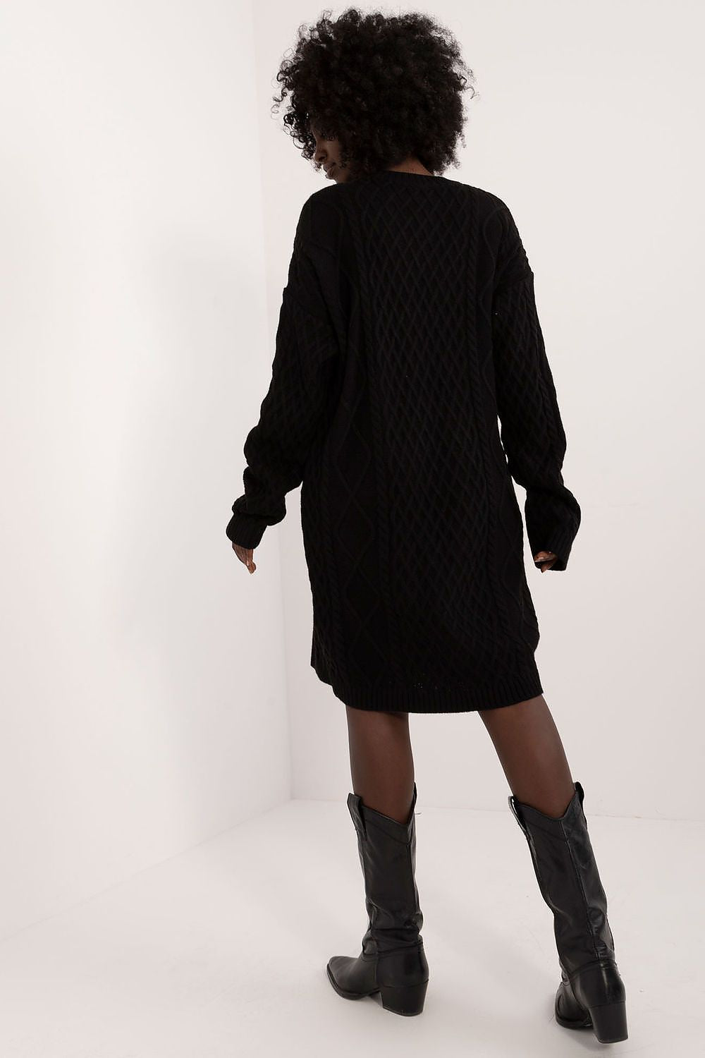 Luxurious Knee-Length Daydress By Badu - Comfortable Acrylic-Wool Blend, Long Sleeves, Elegant Round Neckline