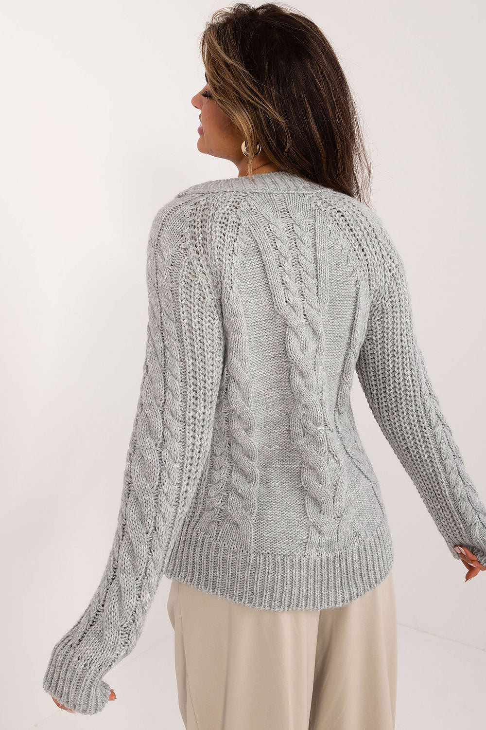 Womens Luxe Badu Jumper - Soft Acrylic Wool Blend Sweater with Classic Round Neckline