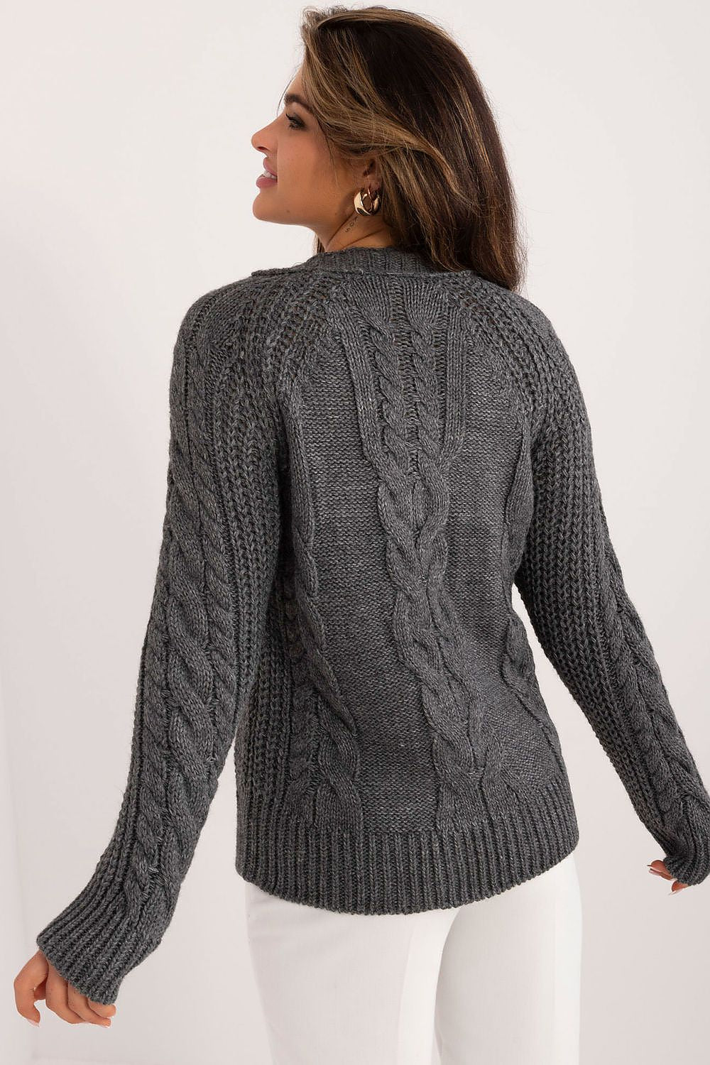 Womens Luxe Badu Jumper - Soft Acrylic Wool Blend Sweater with Classic Round Neckline