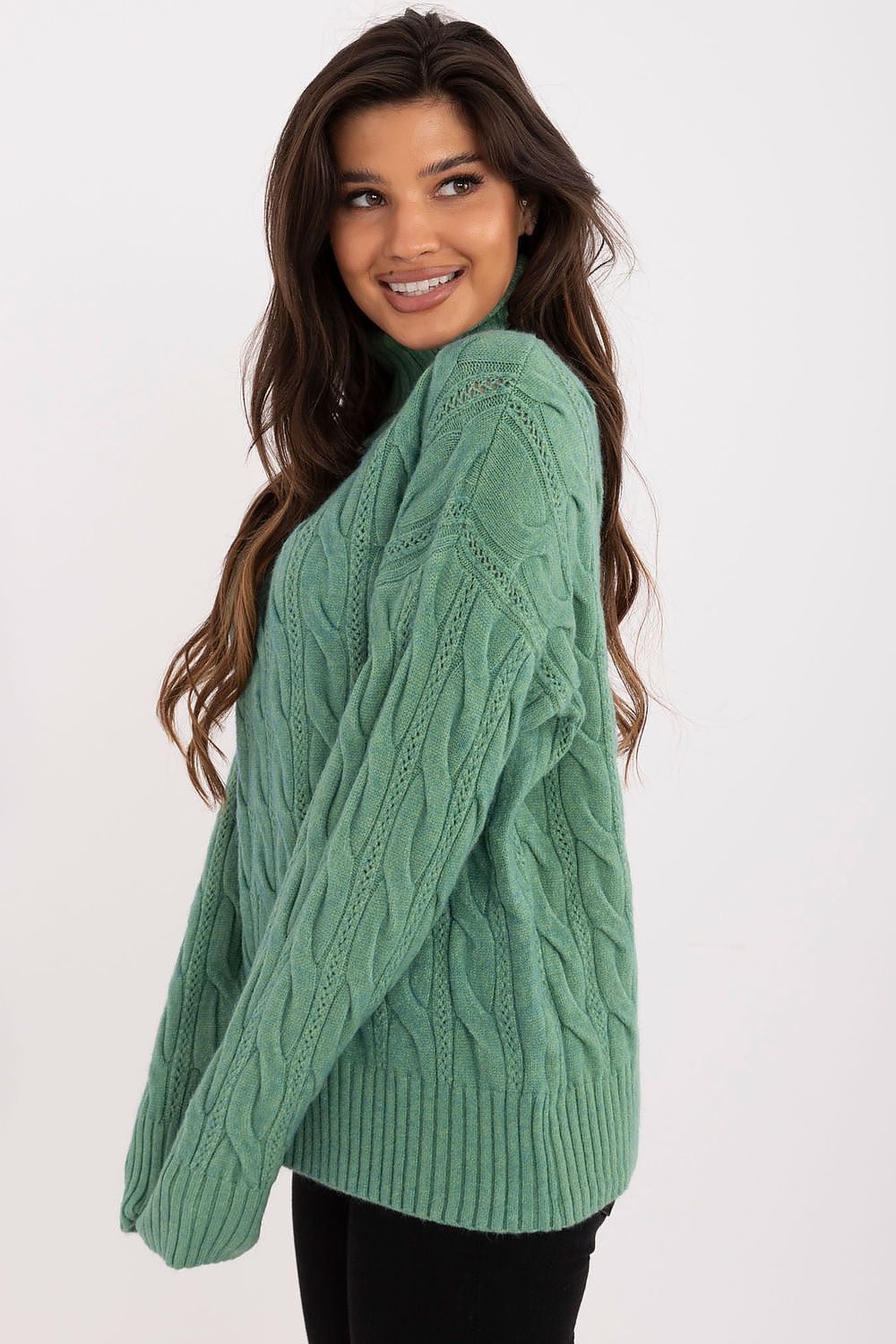 Luxurious Turtleneck Sweater for Women | Acrylic-Polyester Blend | Ideal for Cooler Days
