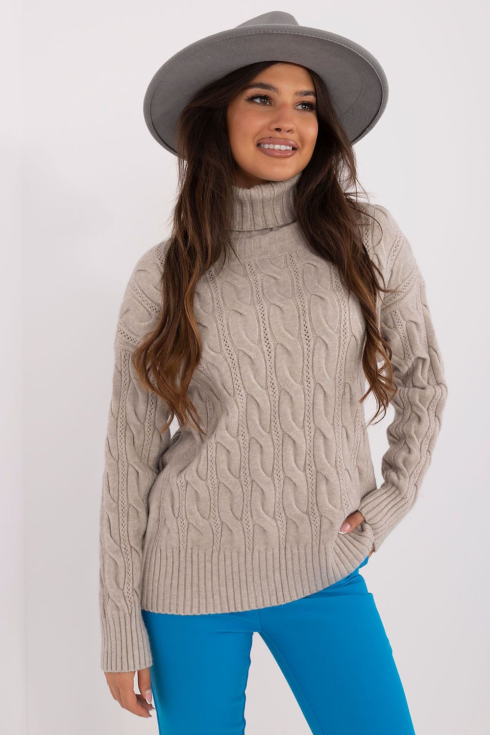 Luxurious Turtleneck Sweater for Women | Acrylic-Polyester Blend | Ideal for Cooler Days