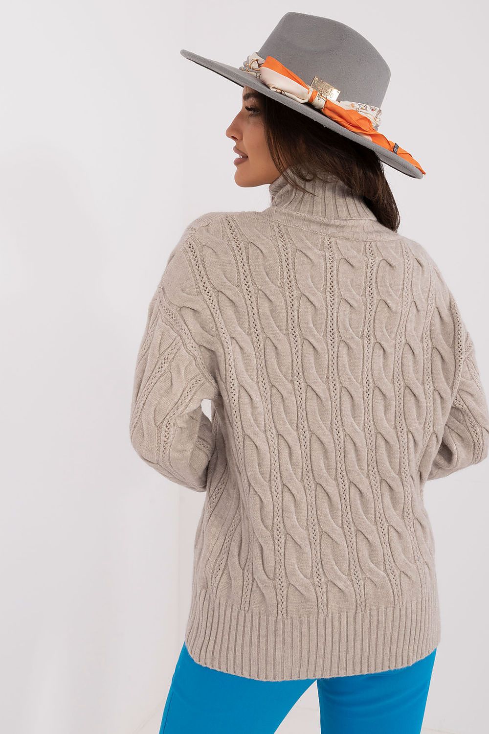 Luxurious Turtleneck Sweater for Women | Acrylic-Polyester Blend | Ideal for Cooler Days