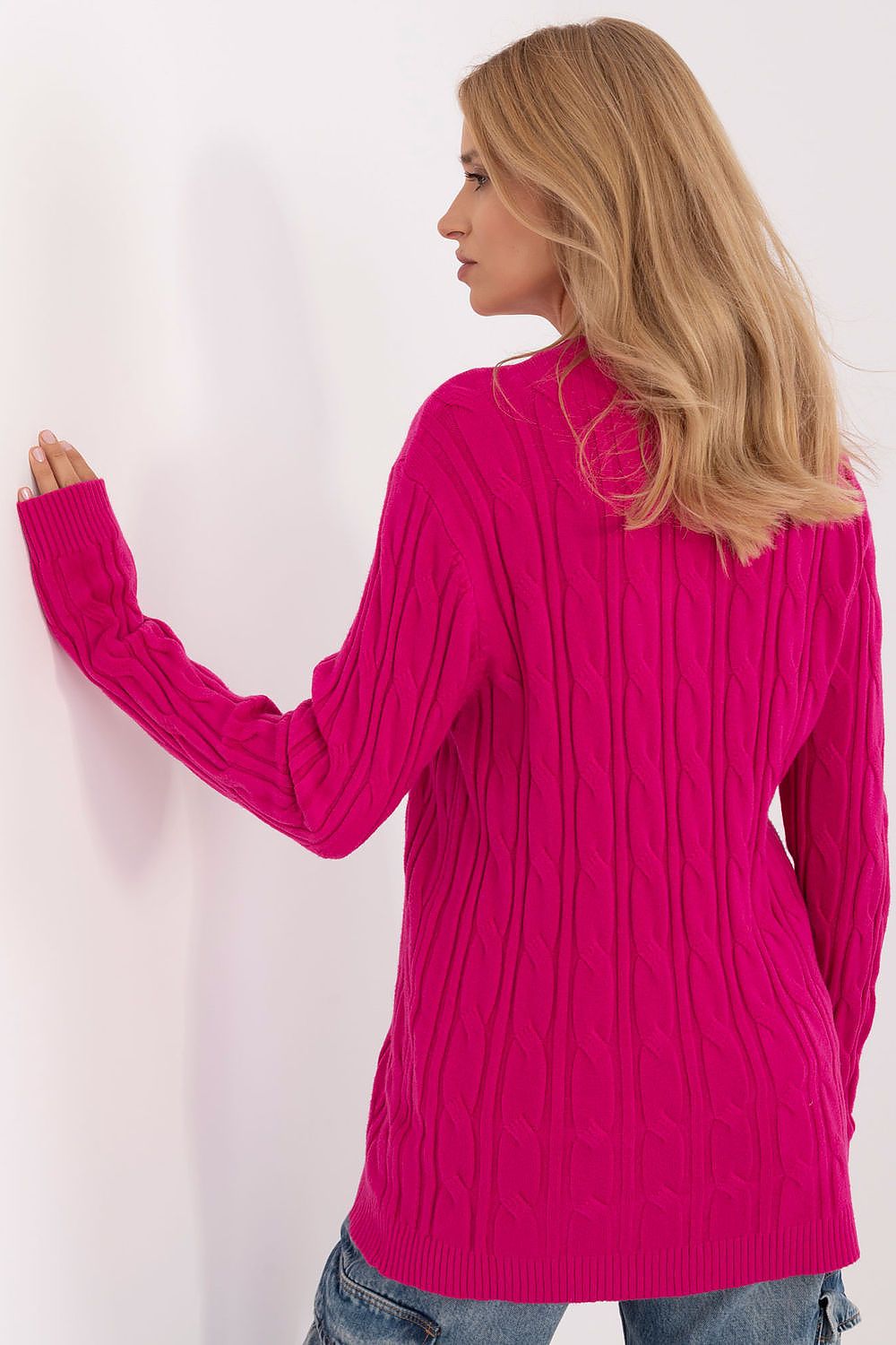 Women's AT Casual Sweater - Soft Viscose Blend, Long Sleeves, Classic Round Neckline, Versatile Style