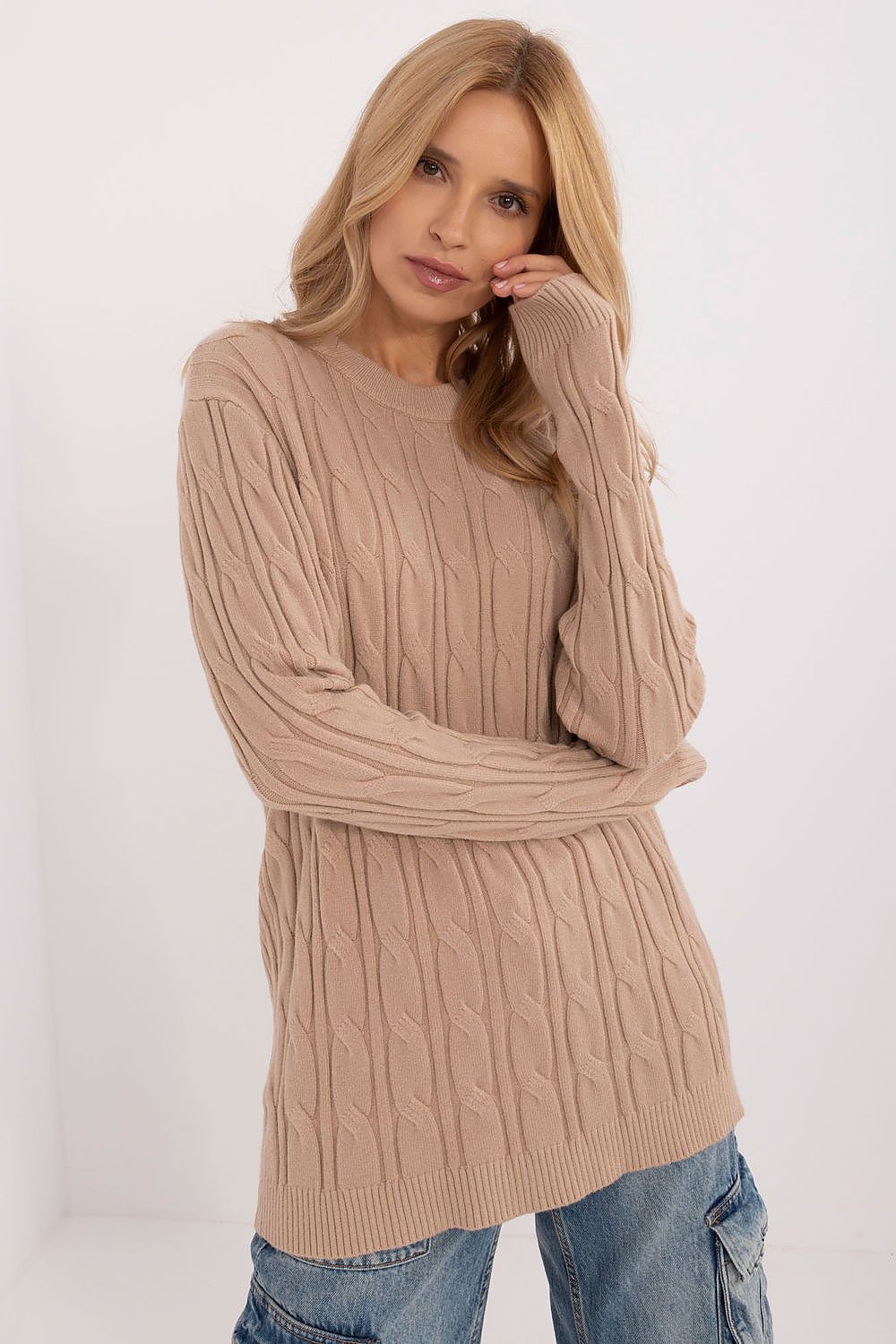 Women's AT Casual Sweater - Soft Viscose Blend, Long Sleeves, Classic Round Neckline, Versatile Style