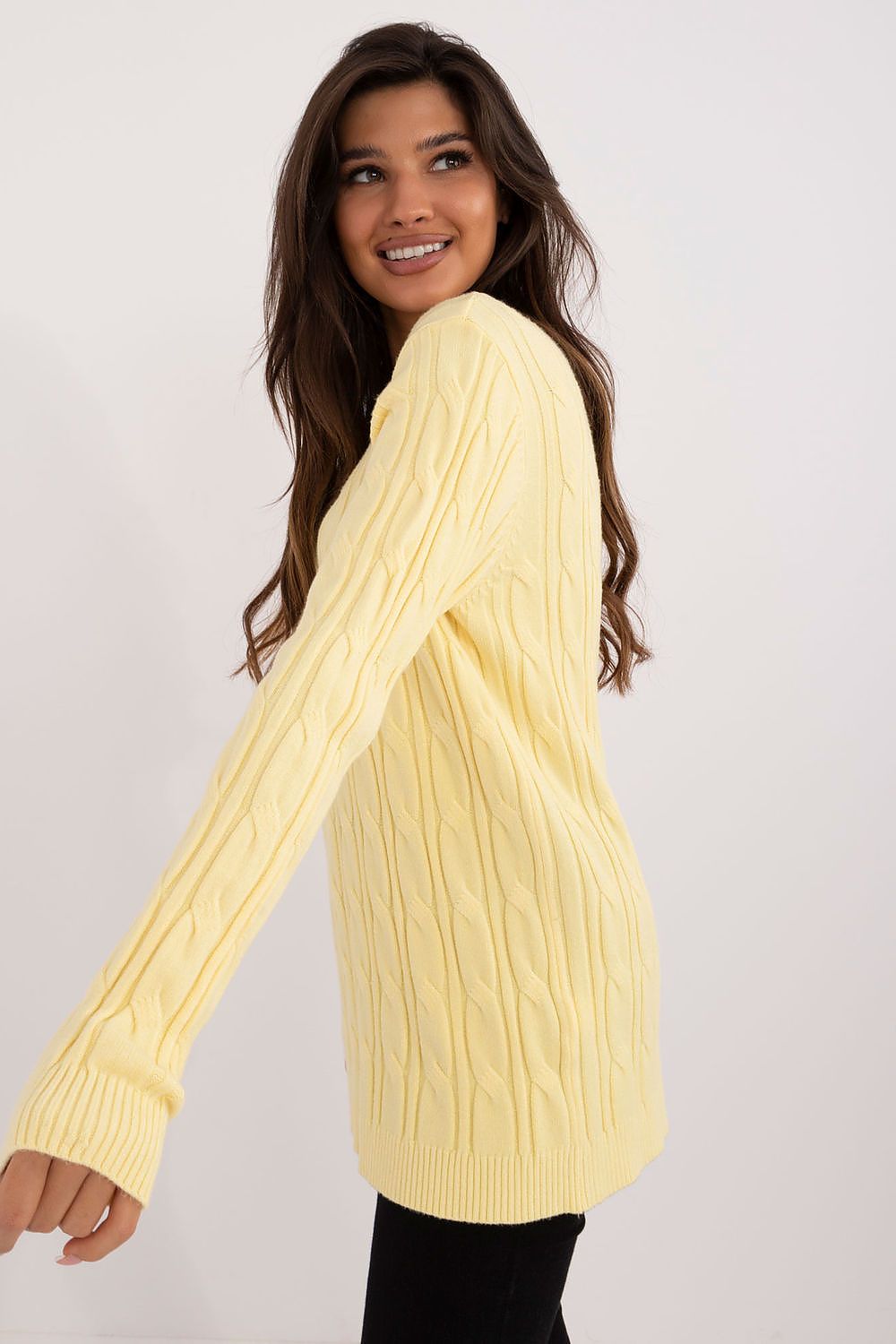 Women's AT Casual Sweater - Soft Viscose Blend, Long Sleeves, Classic Round Neckline, Versatile Style