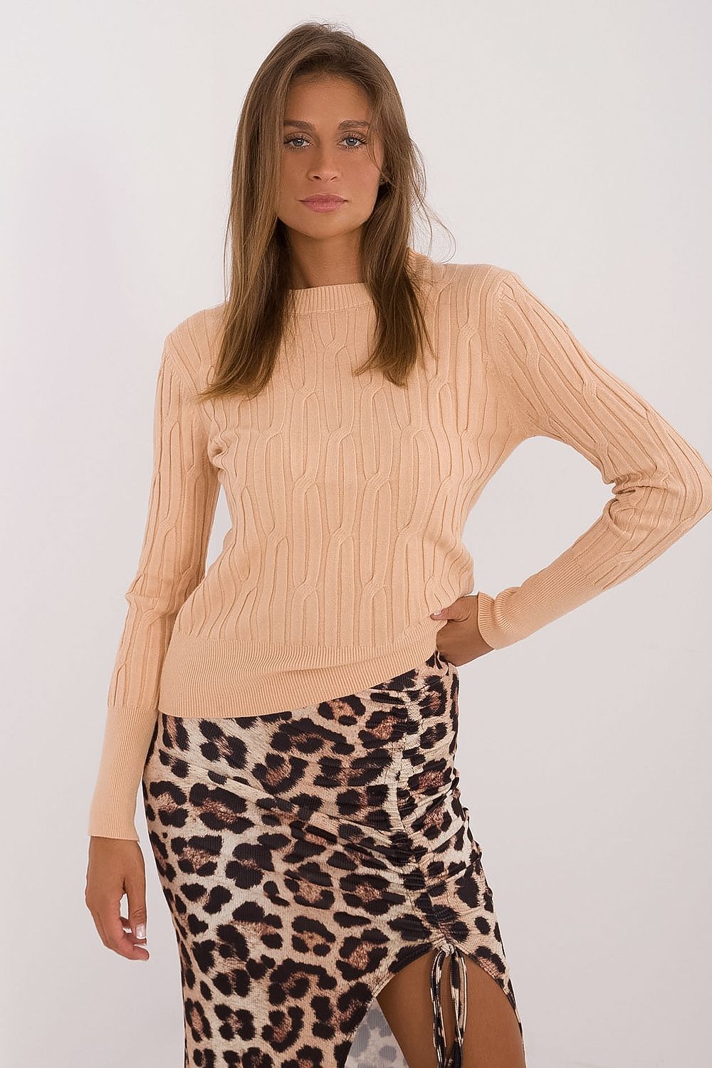 Elegant Casual Women's Sweater - Soft Viscose, Nylon & Polyester Blend, Round Neck, Long Sleeves
