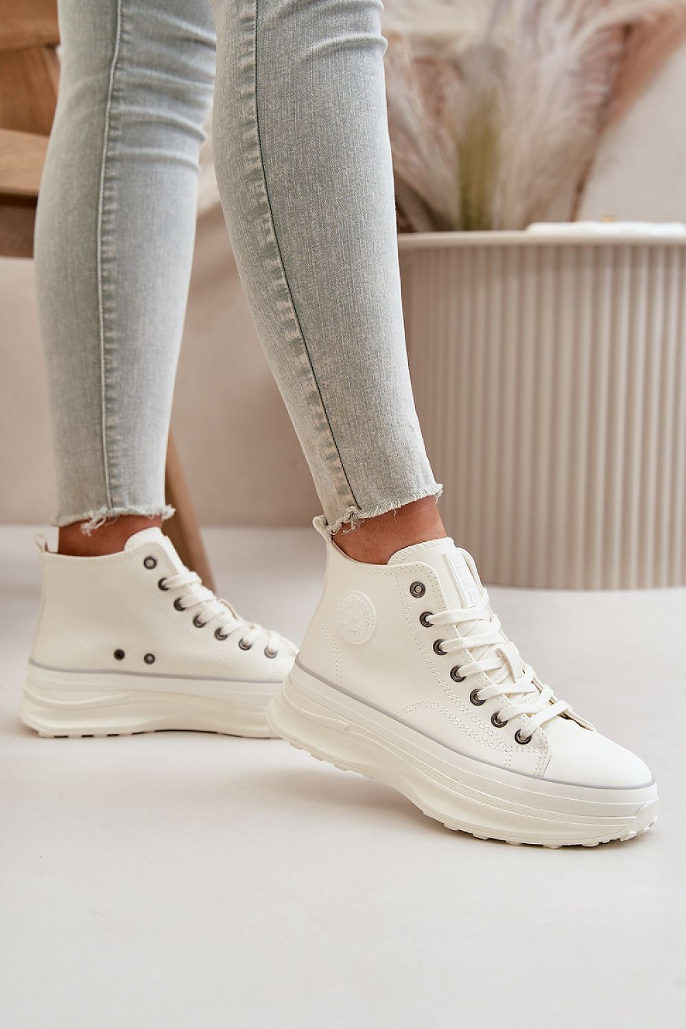 Elevate Your Look with Big Star Women's PU Sneakers - 4.5Cm Platform, Timeless Style, Ultimate Comfort
