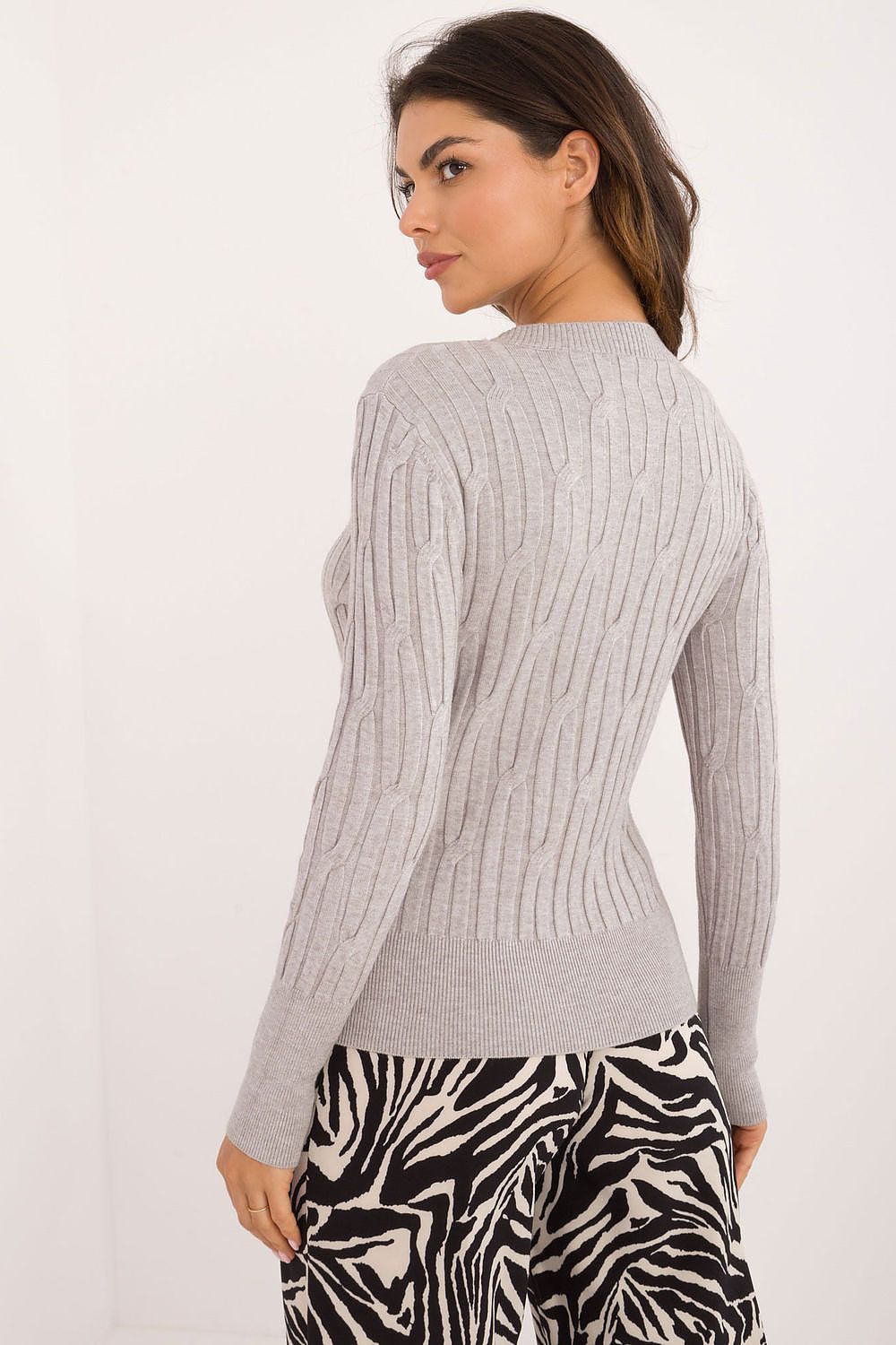 Elegant Casual Women's Sweater - Soft Viscose, Nylon & Polyester Blend, Round Neck, Long Sleeves