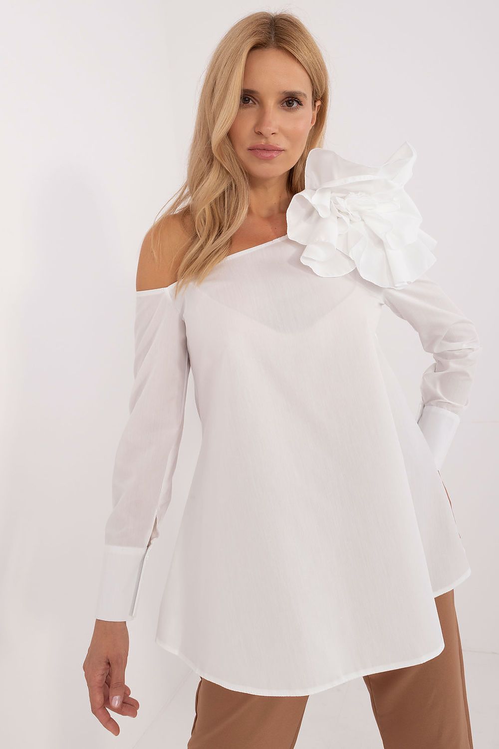 Elegant Lakerta Blouse with Decorative Fabric Flower Brooch and Asymmetrical Neckline