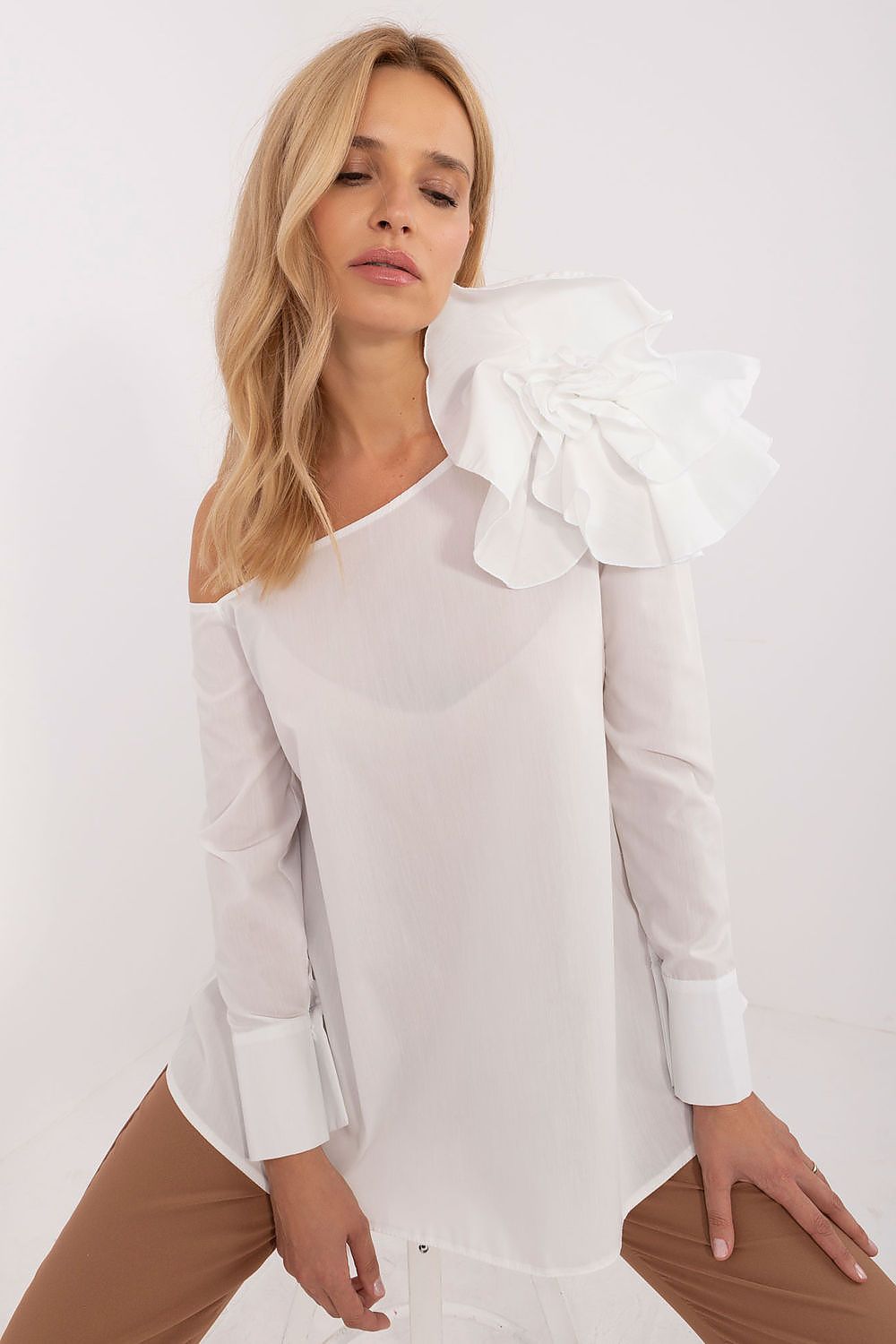 Elegant Lakerta Blouse with Decorative Fabric Flower Brooch and Asymmetrical Neckline