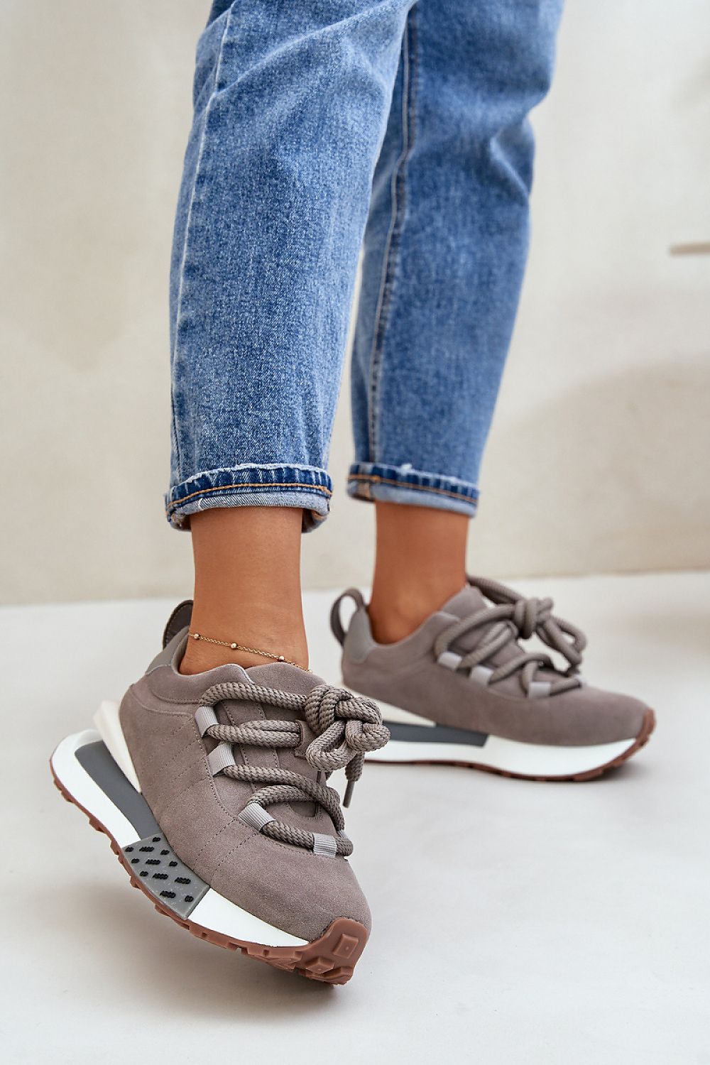 Luxury Women's Suede Sneakers with Platform and Thick Lacing - Comfortable Everyday Wear