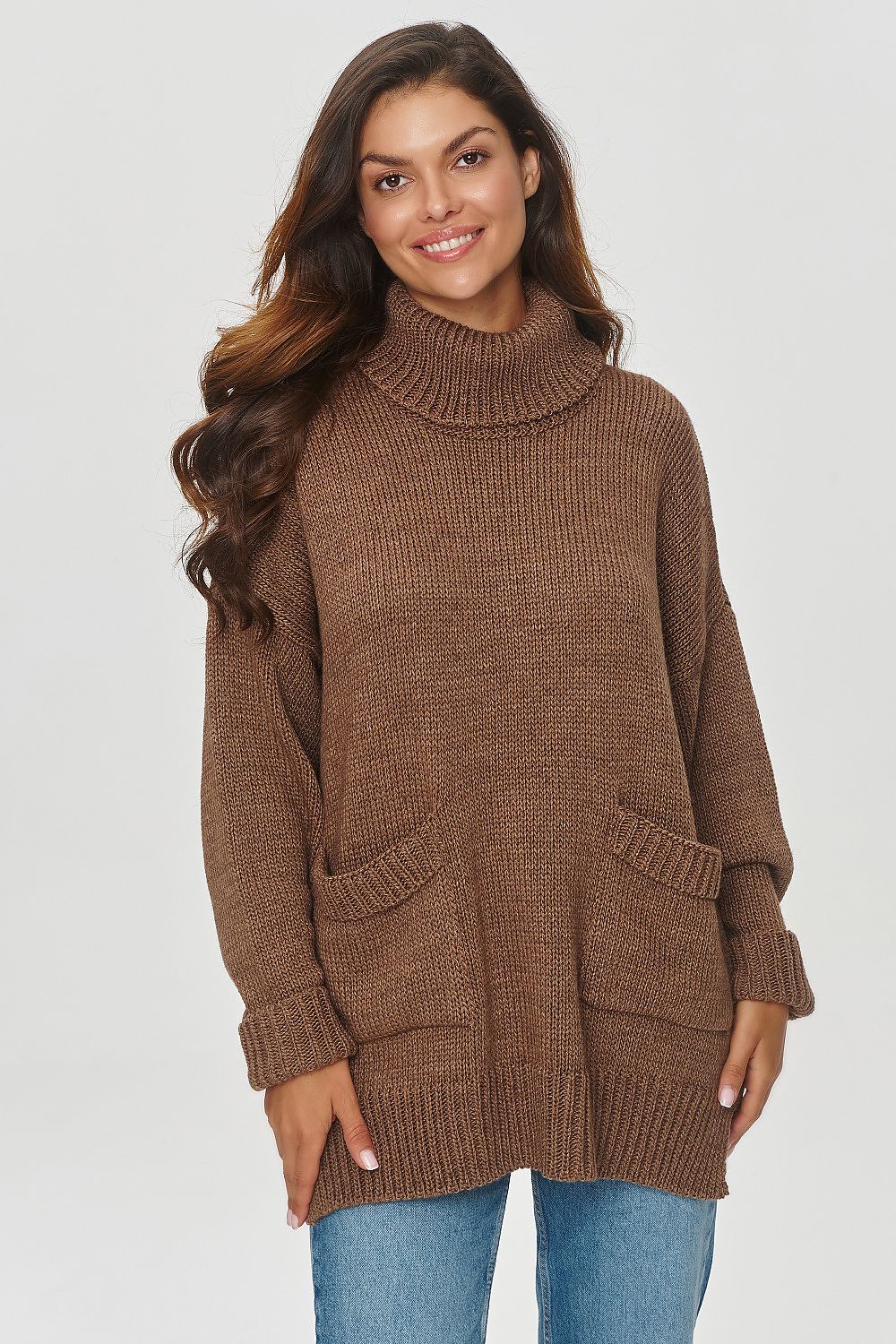 Luxury Women's Turtleneck Sweater by Makadamia - One Size, Soft Acrylic Blend, Casual Style with Pockets