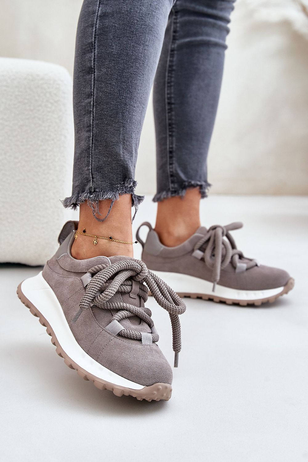 Luxury Women's Suede Sneakers with Platform and Thick Lacing - Comfortable Everyday Wear