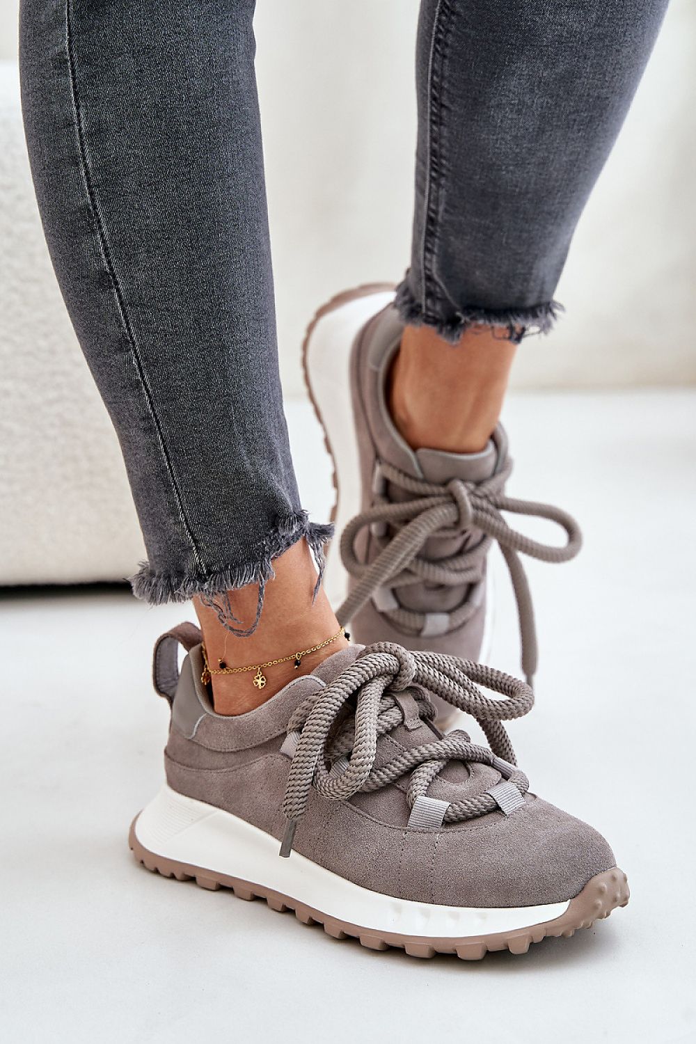 Luxury Women's Suede Sneakers with Platform and Thick Lacing - Comfortable Everyday Wear